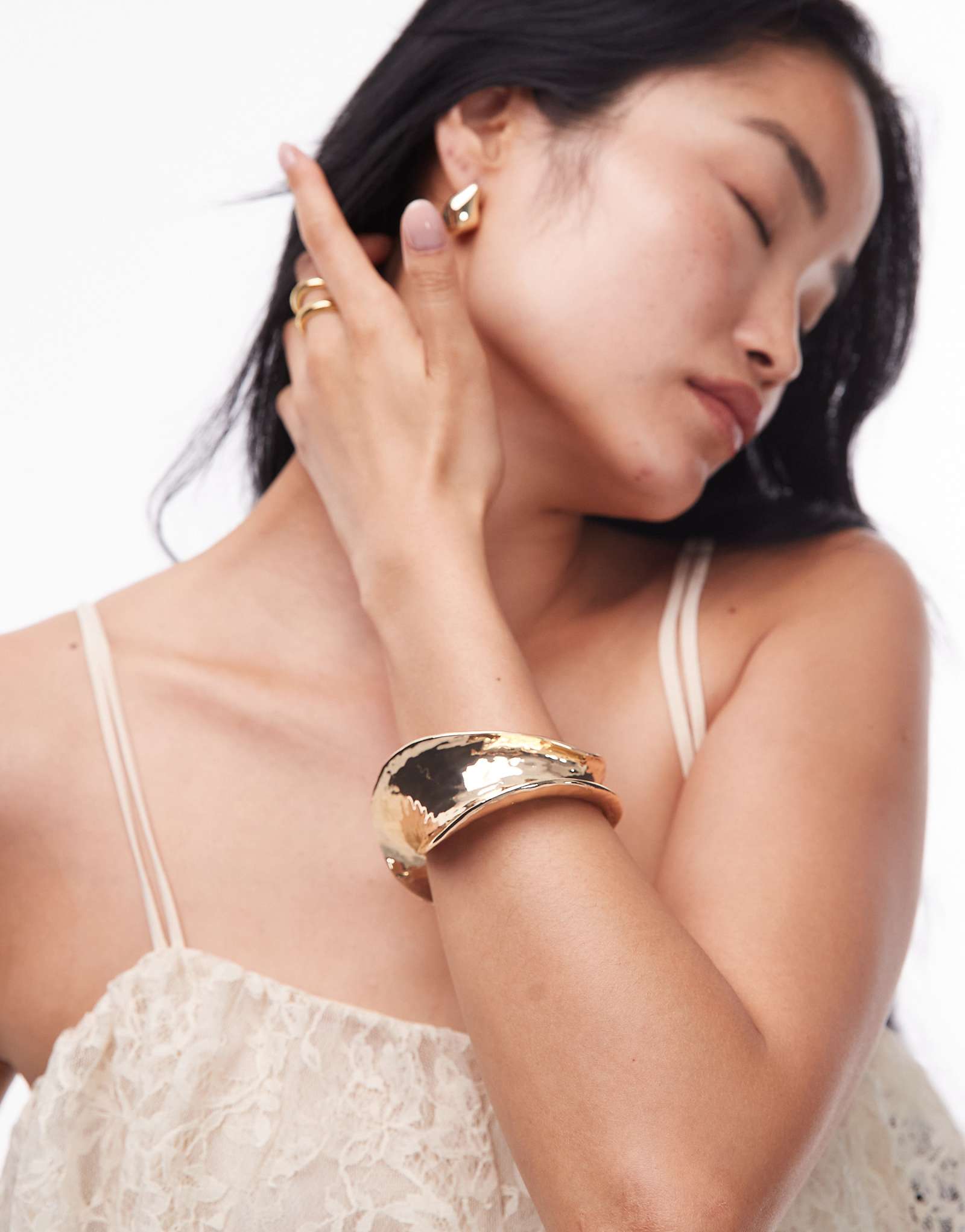 Массивный витой браслет Topshop Bianca из золота 7090₽