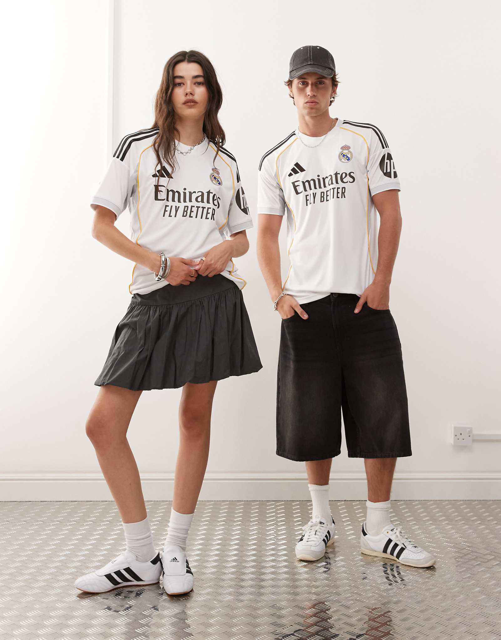 Футболка adidas Football Real Madrid белого цвета