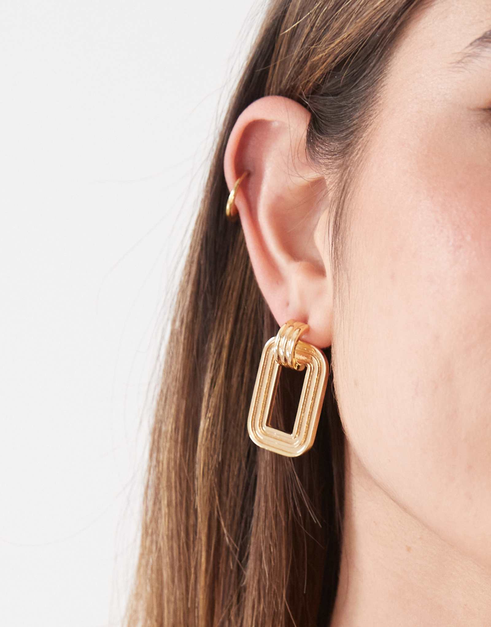 Золотые прямоугольные серьги-молоточки Petit Moments