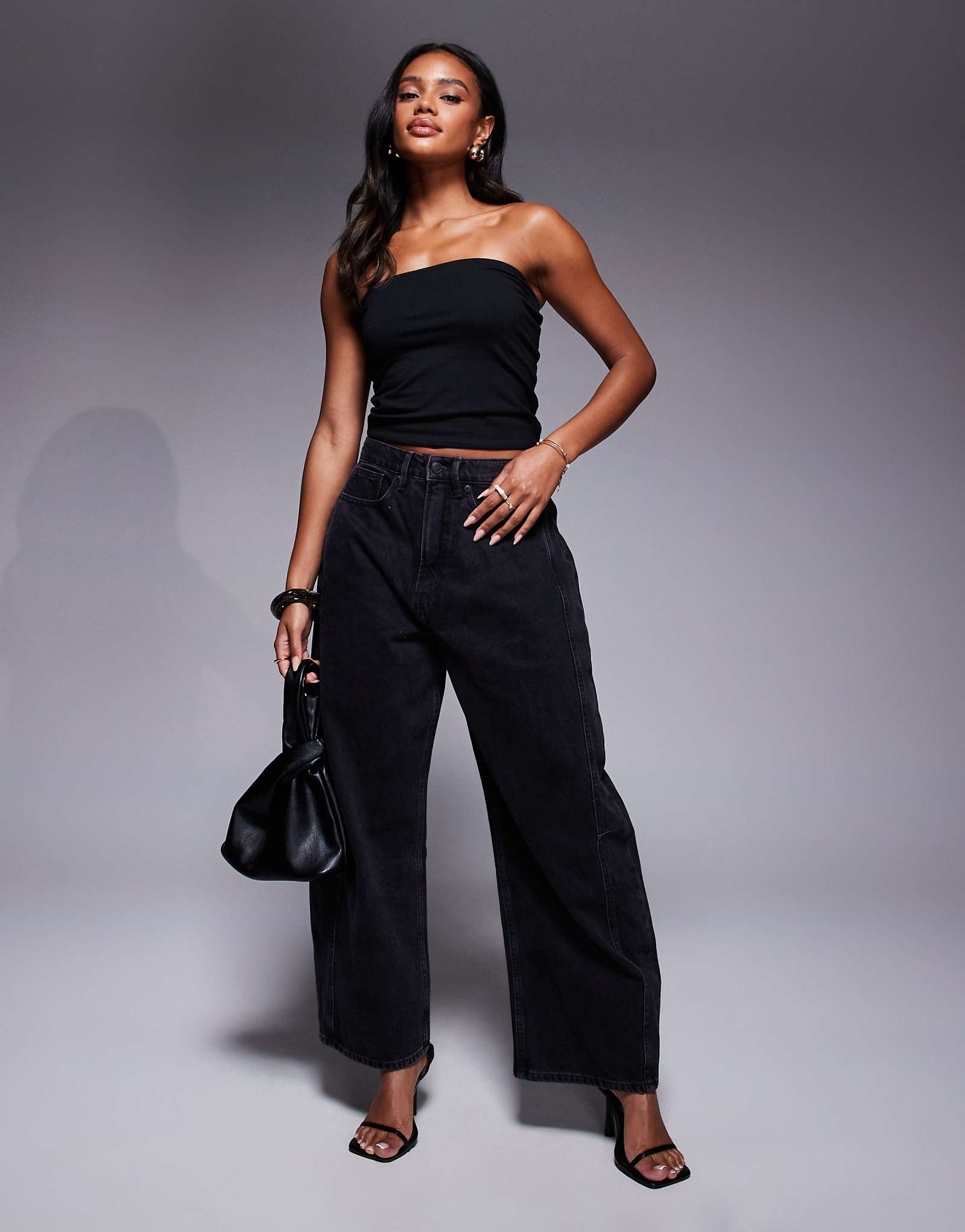 Хорошие американские джинсы Good extreme barrel черного цвета 32490₽