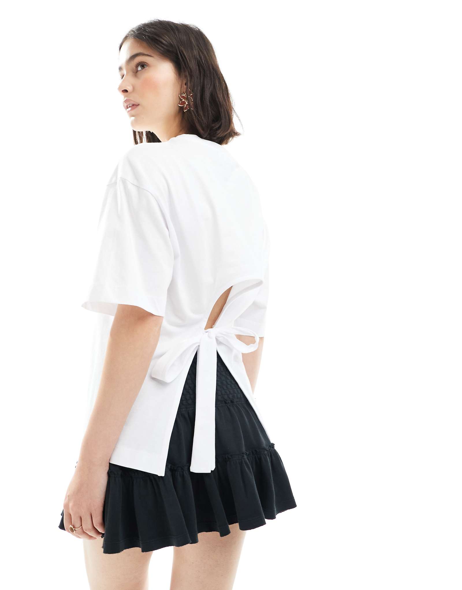 Белая футболка с завязкой на спине от Мисс Селфридж 7590₽