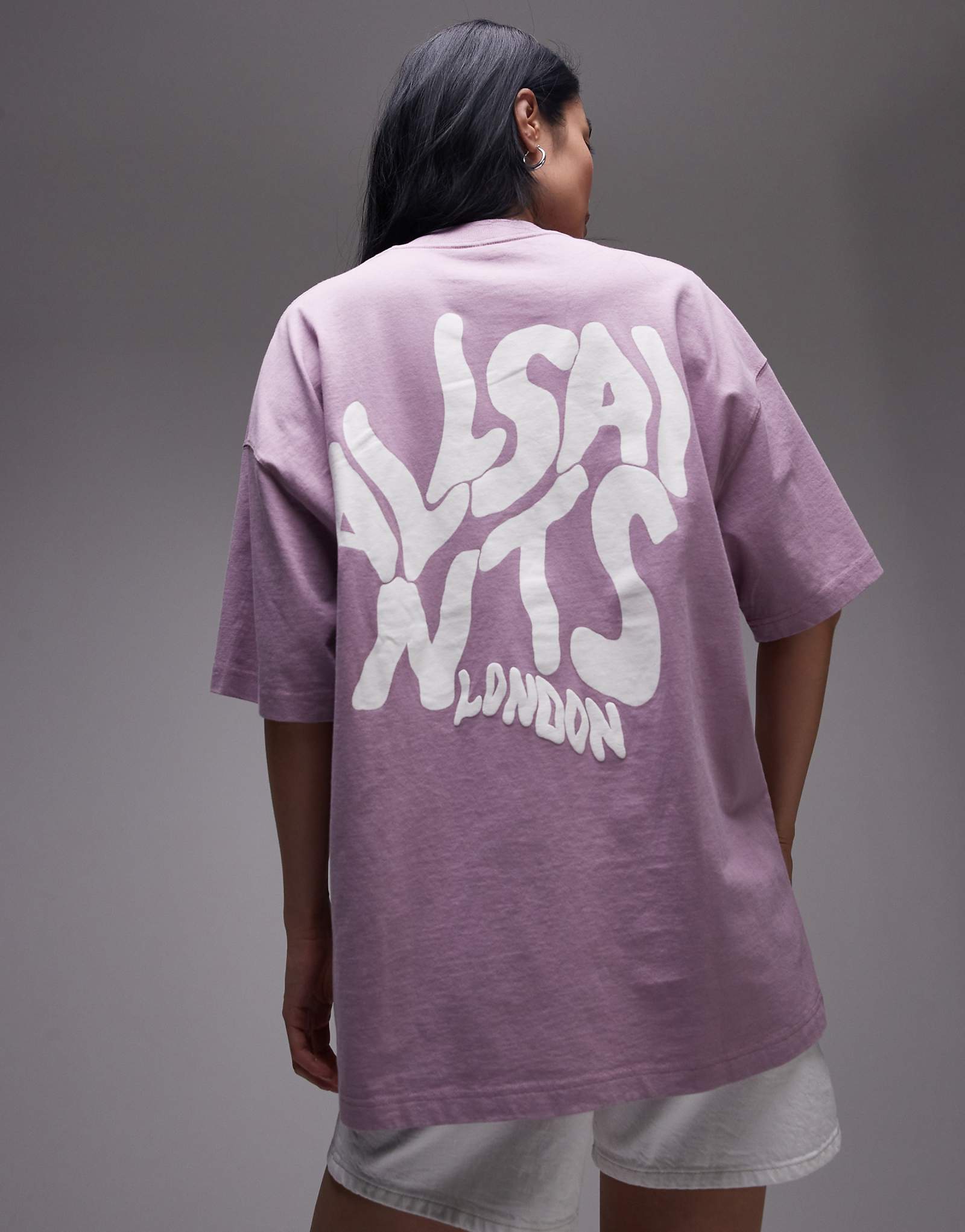 Футболка AllSaints Orlando пепельно-фиолетового цвета 15090₽