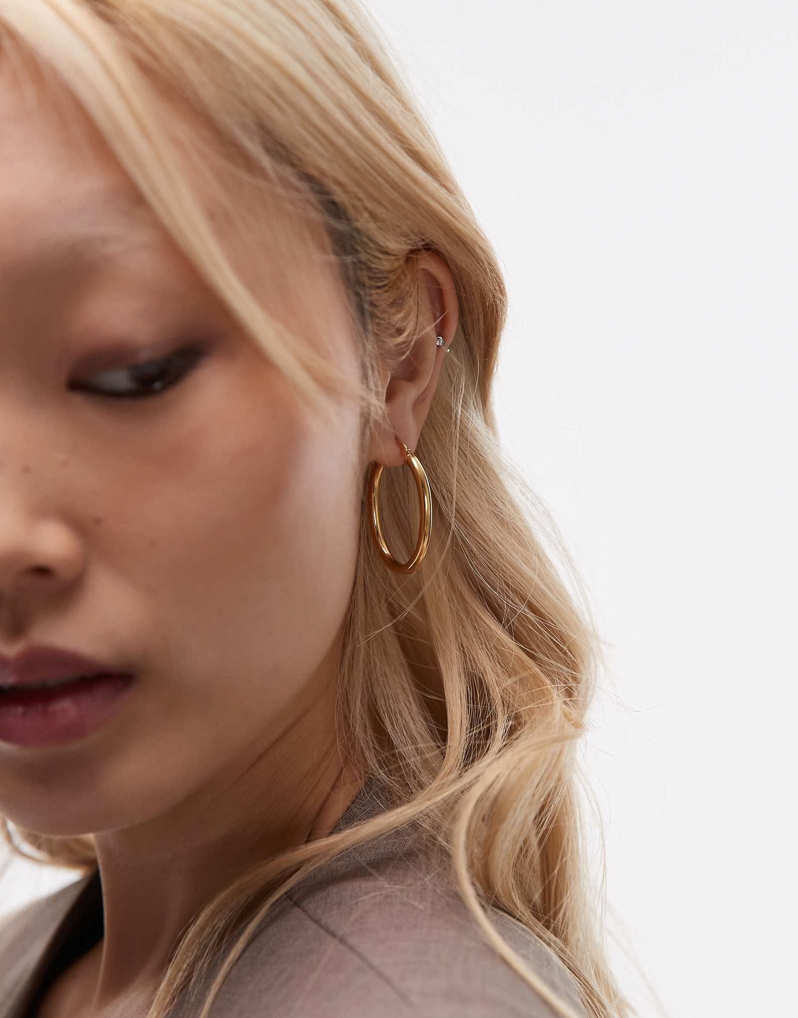 Овальные серьги-кольца Seol + Gold из 18-каратного золота vermeil в винтажном стиле