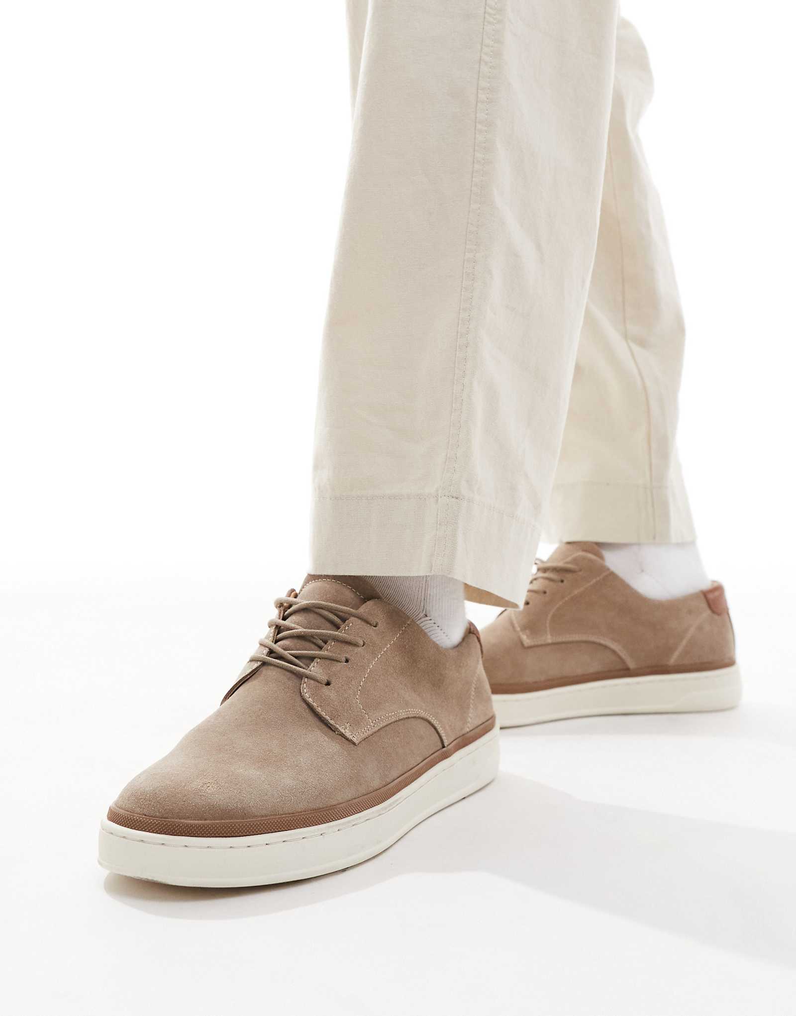 Туфли schuh Wade на шнуровке из темно-серой замши 18490₽