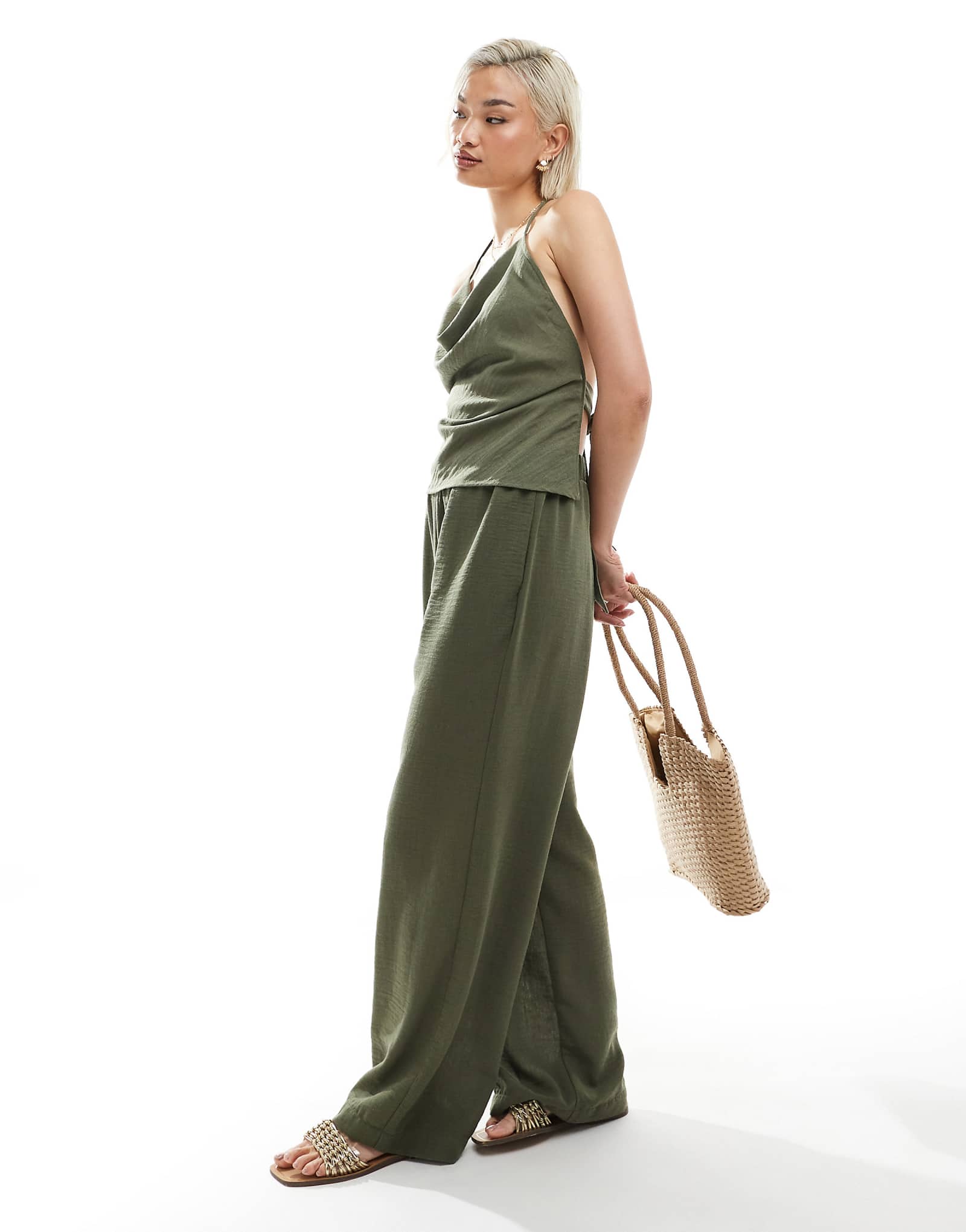 Льняные брюки Vero Moda с высокой талией и широкими штанинами травянисто-зеленого цвета - часть комплекта