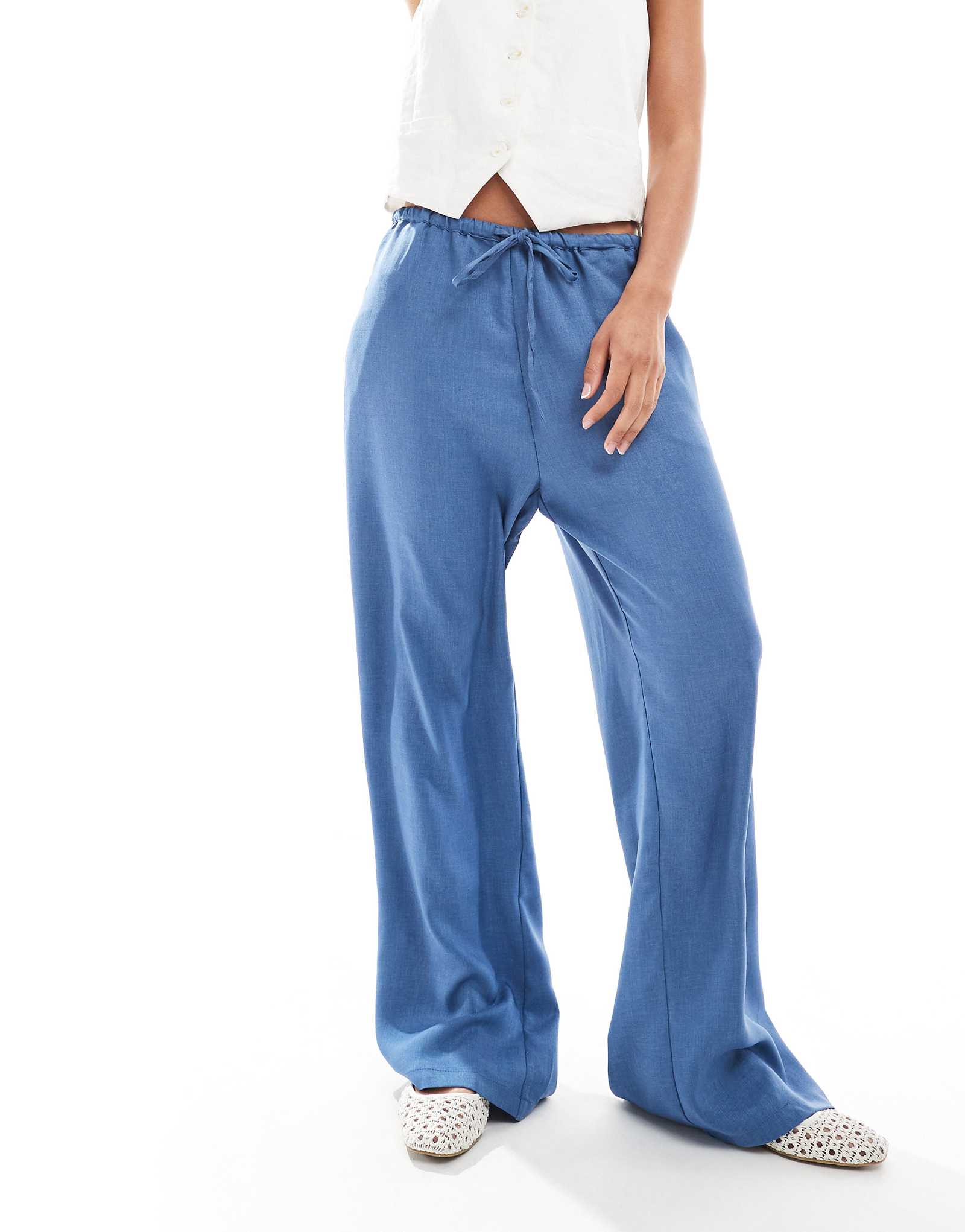 Брюки с завязками только синего цвета 9190₽