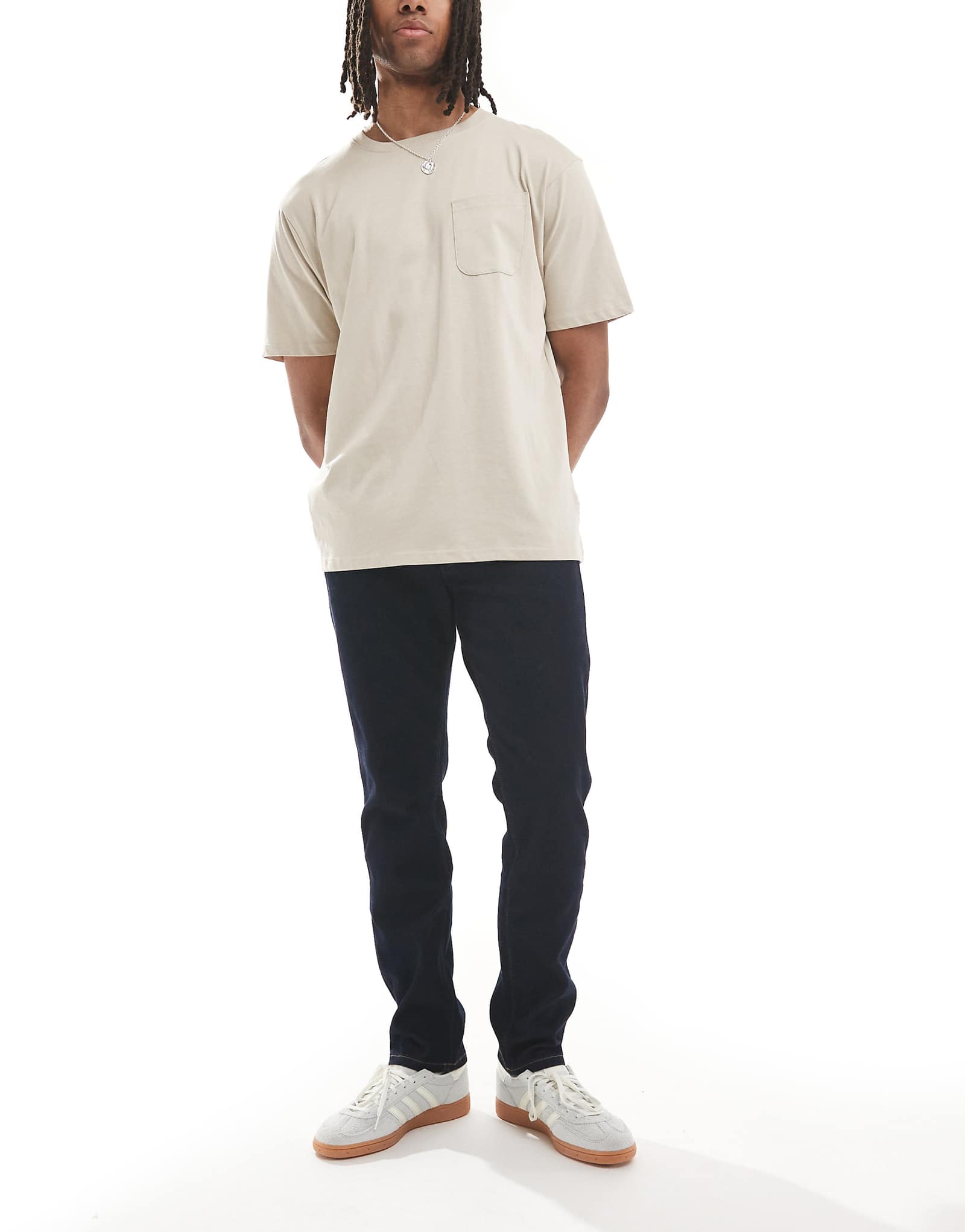 Зауженные джинсы Wrangler Larston темно-синего цвета