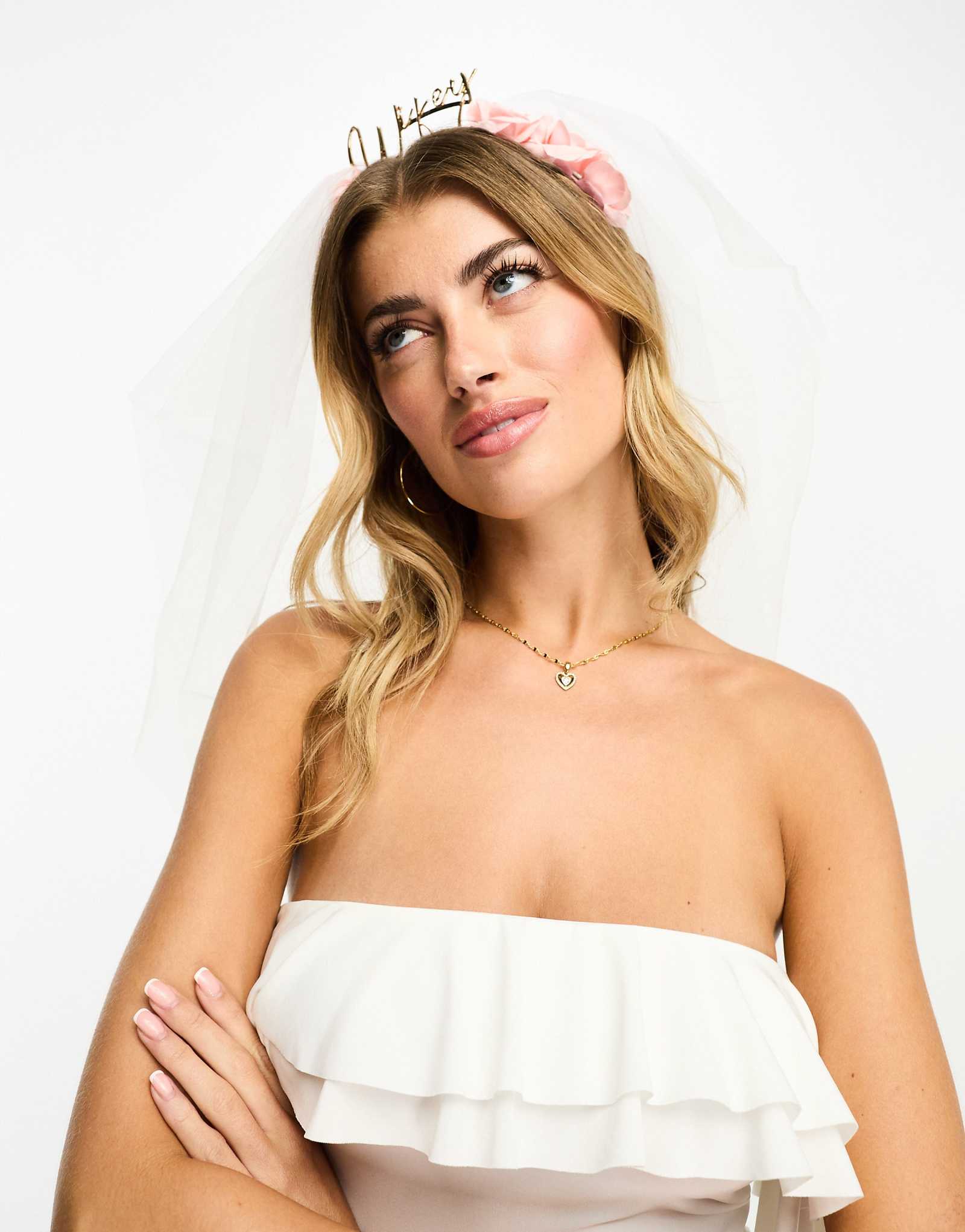 Мадейн. повязка на голову с вуалью для жены