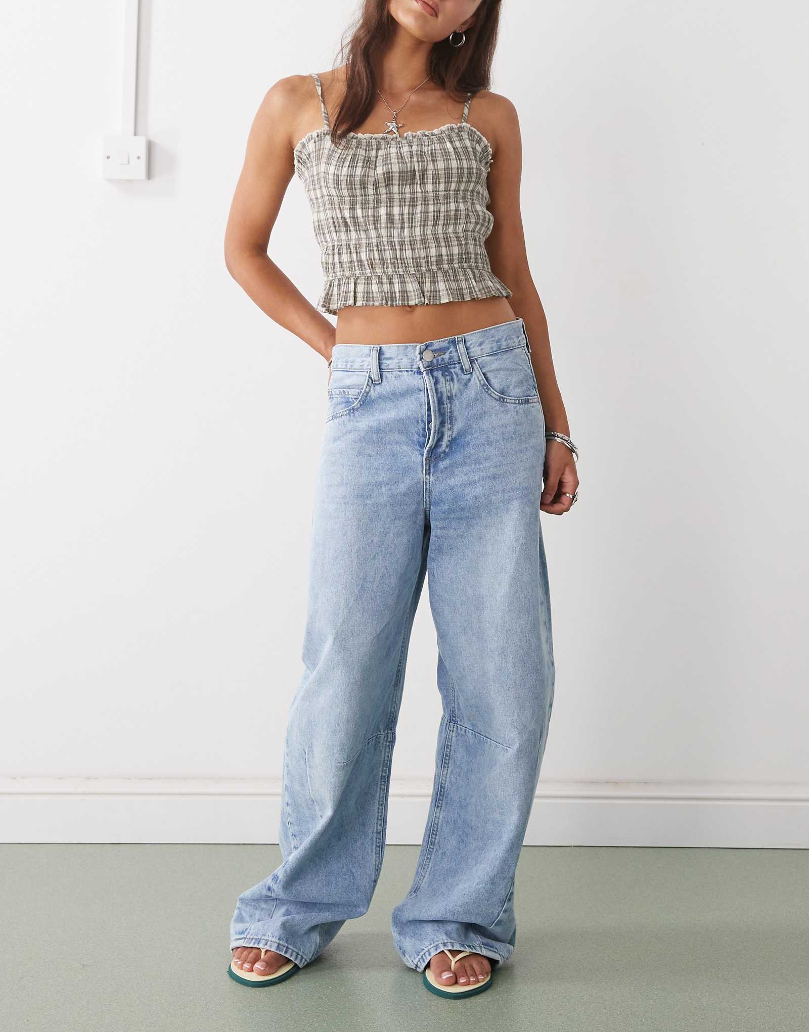 Джинсы-бочкообразки Noisy May Susanna с передними швами из светло-голубого денима 16290₽