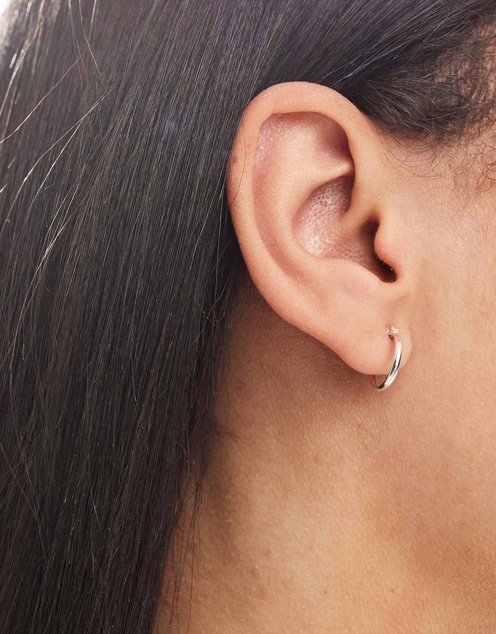 Серьги-кольца Kingsley Ryan диаметром 14 мм из чистого серебра 2290₽