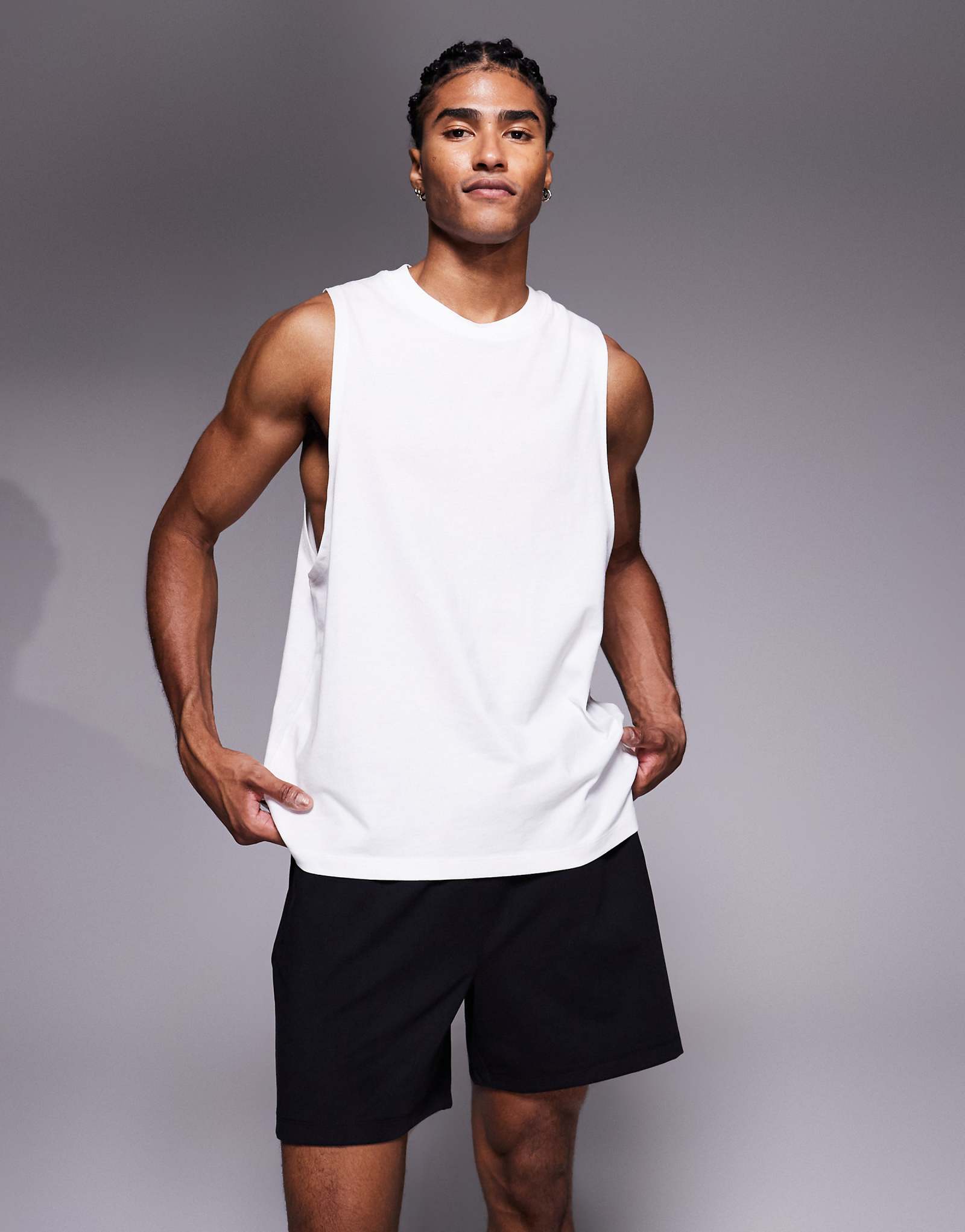 4505 Спортивные шорты Yoga soft touch 5 дюймов черного цвета с карманами на молнии