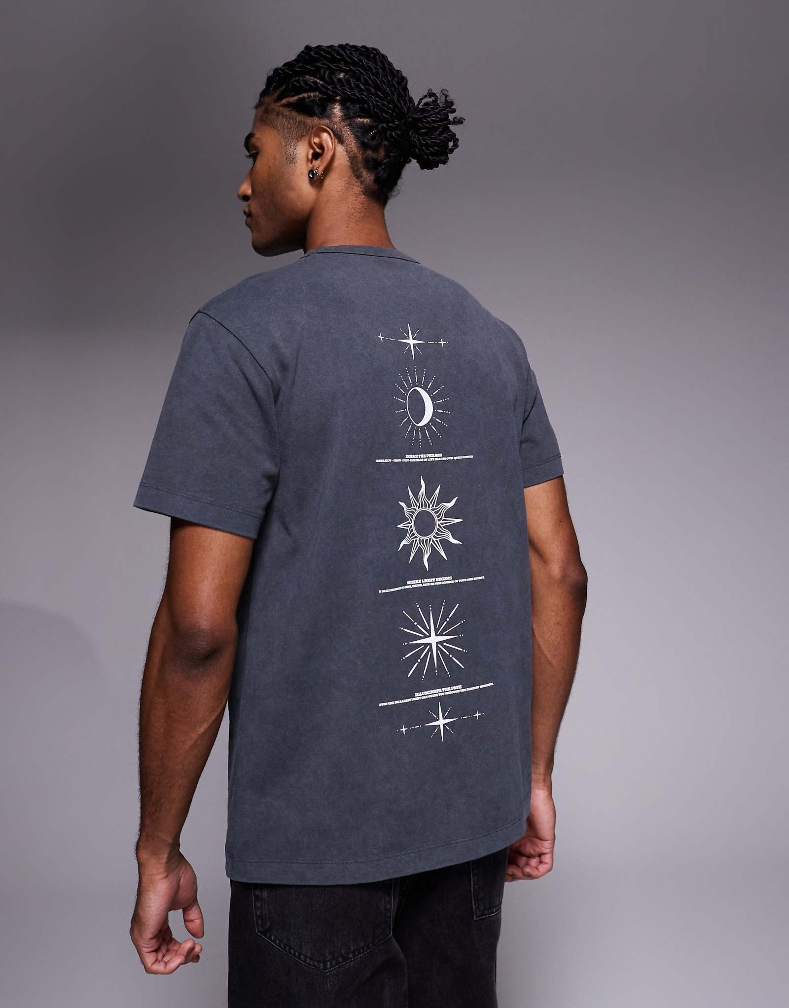 Футболка ASOS DESIGN из плотной ткани черная 4690₽