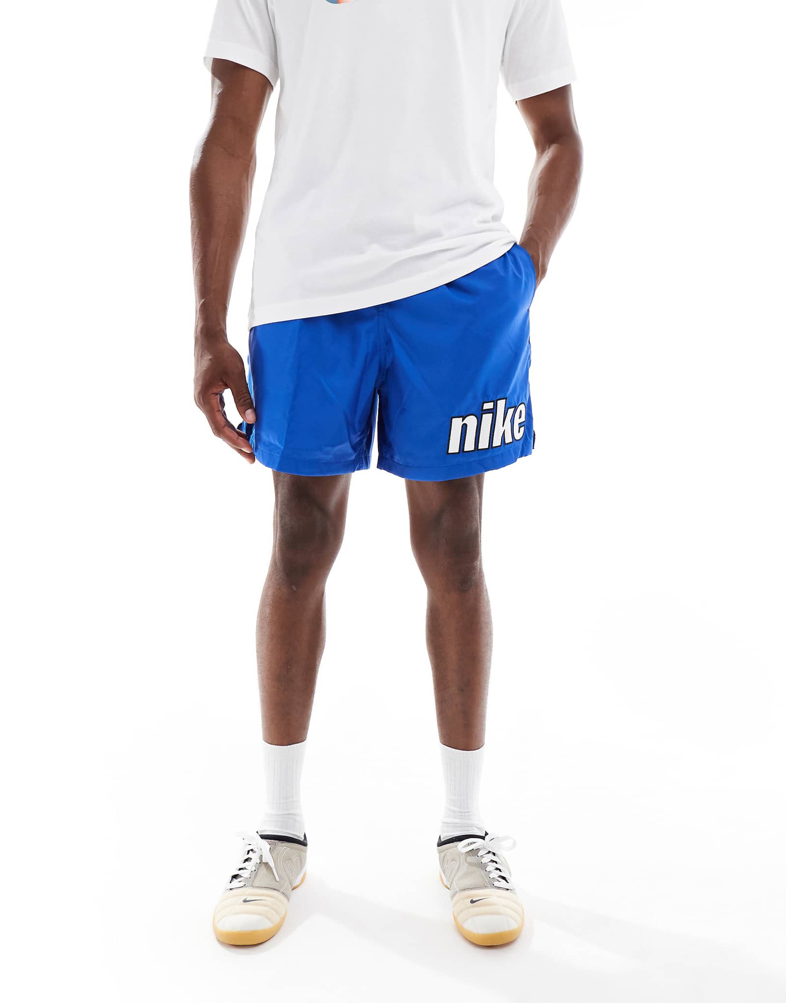 Шорты Nike Club Block 20 синего цвета 9090₽