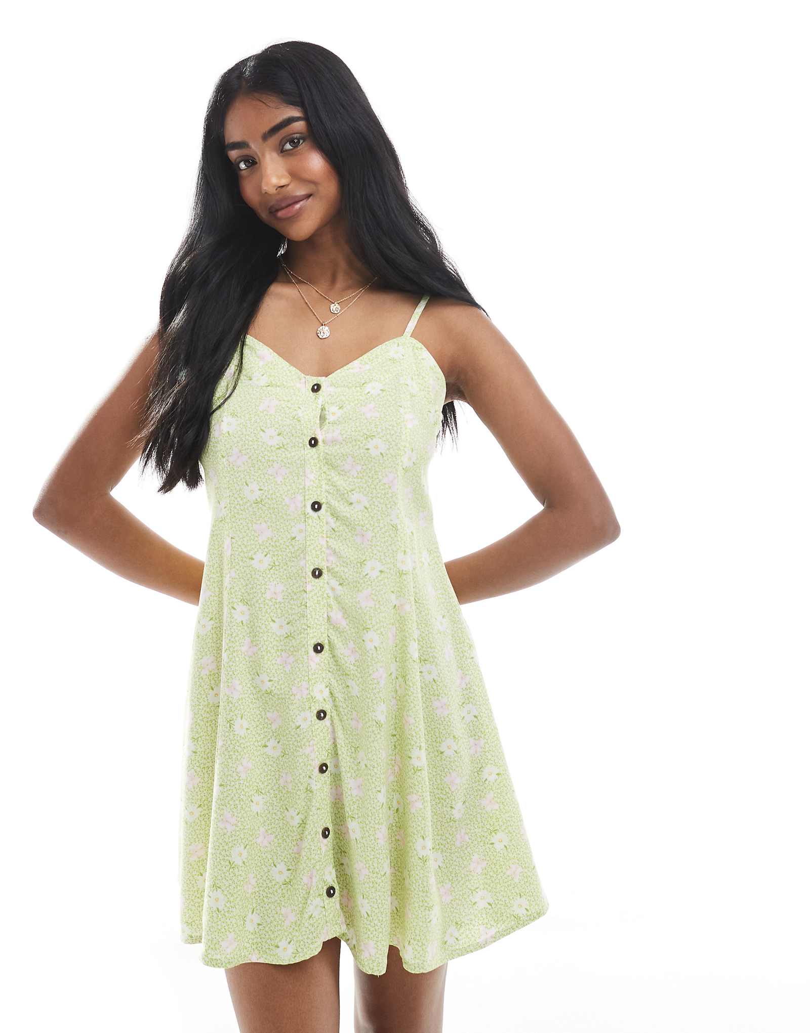 Мини-платье мисс Селфридж из пряжи на пуговицах зеленого цвета в цветочек 6190₽