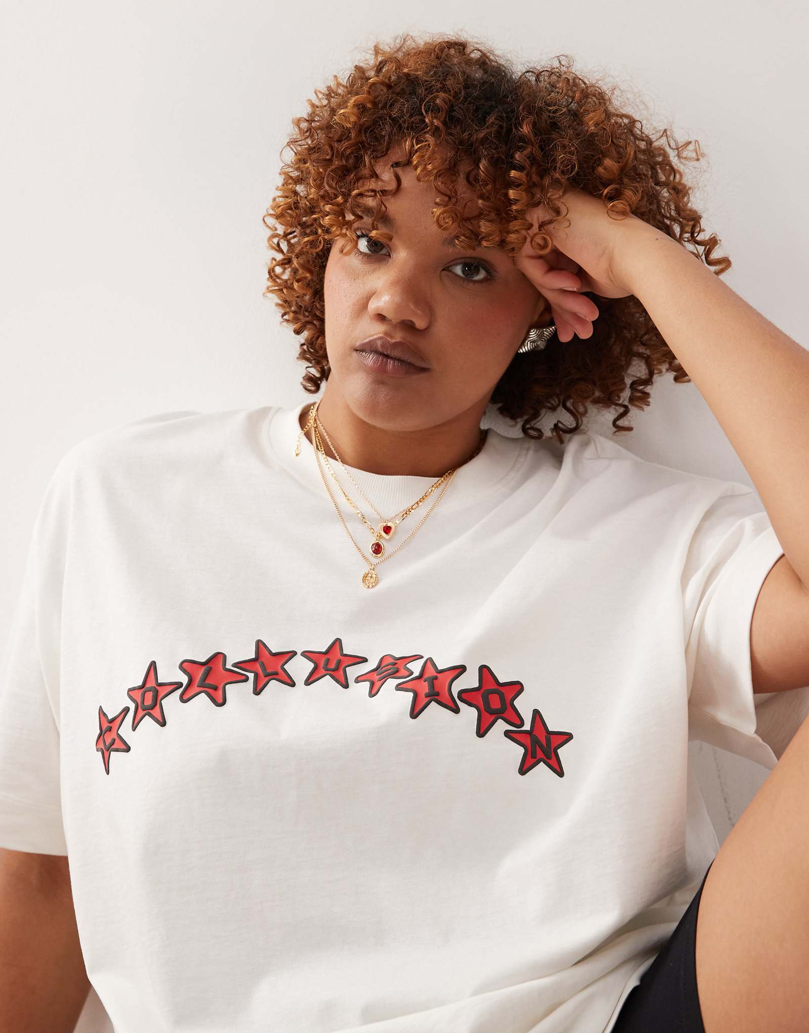 Футболка с графическим рисунком СГОВОР плюс звезда 4690₽