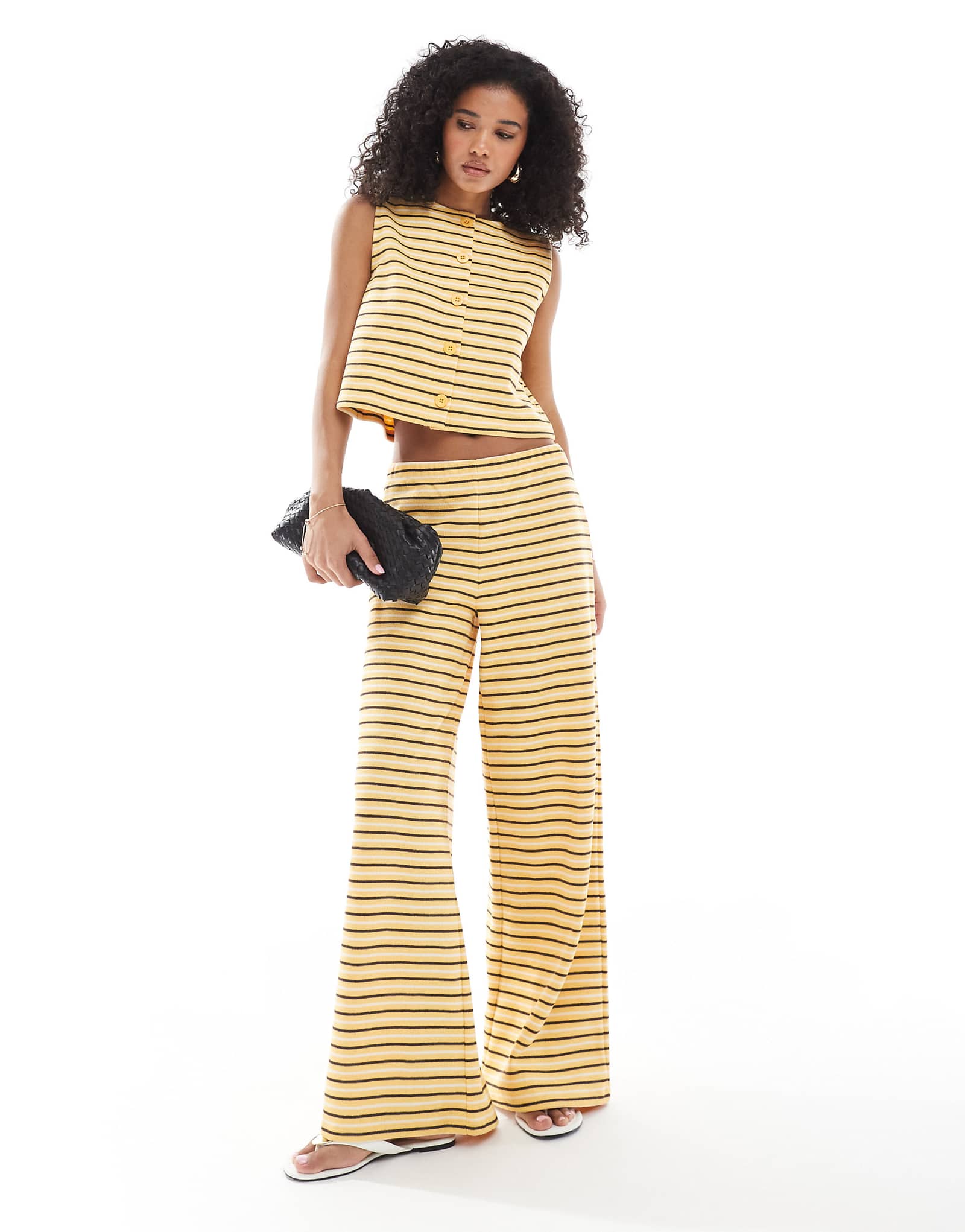 Широкие брюки в полоску из трикотажа премиум-класса Miss Selfridge в рубчик 9790₽