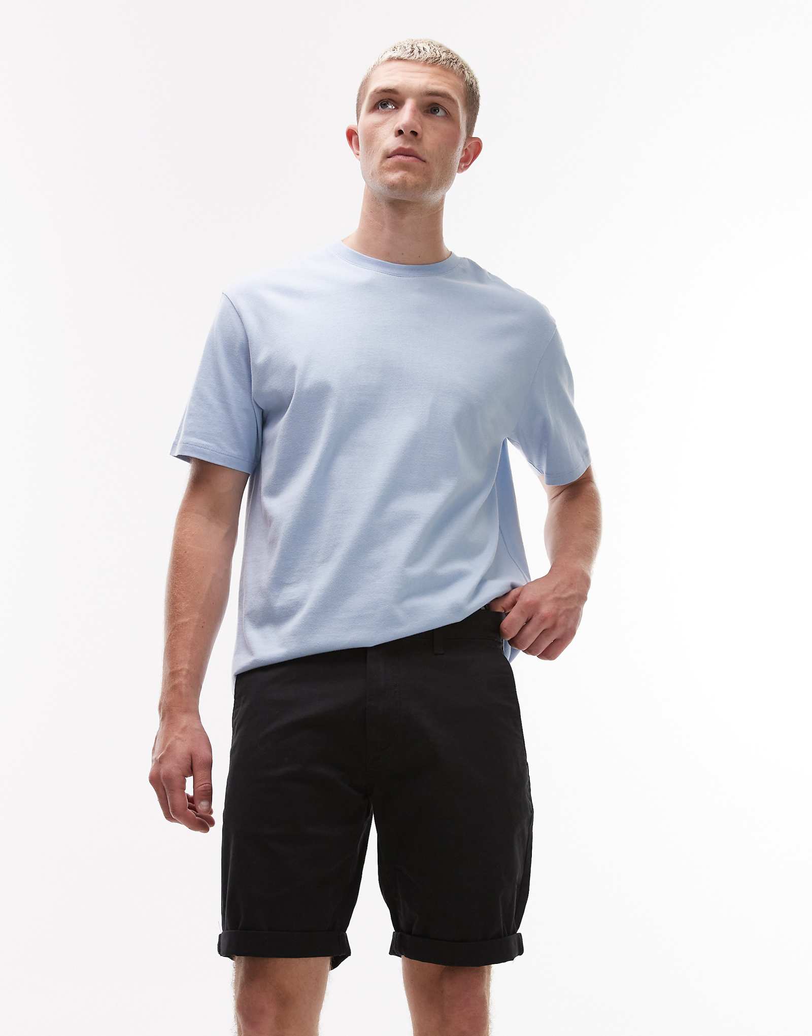 Шорты Tommy Jeans Scanton черного цвета 11390₽