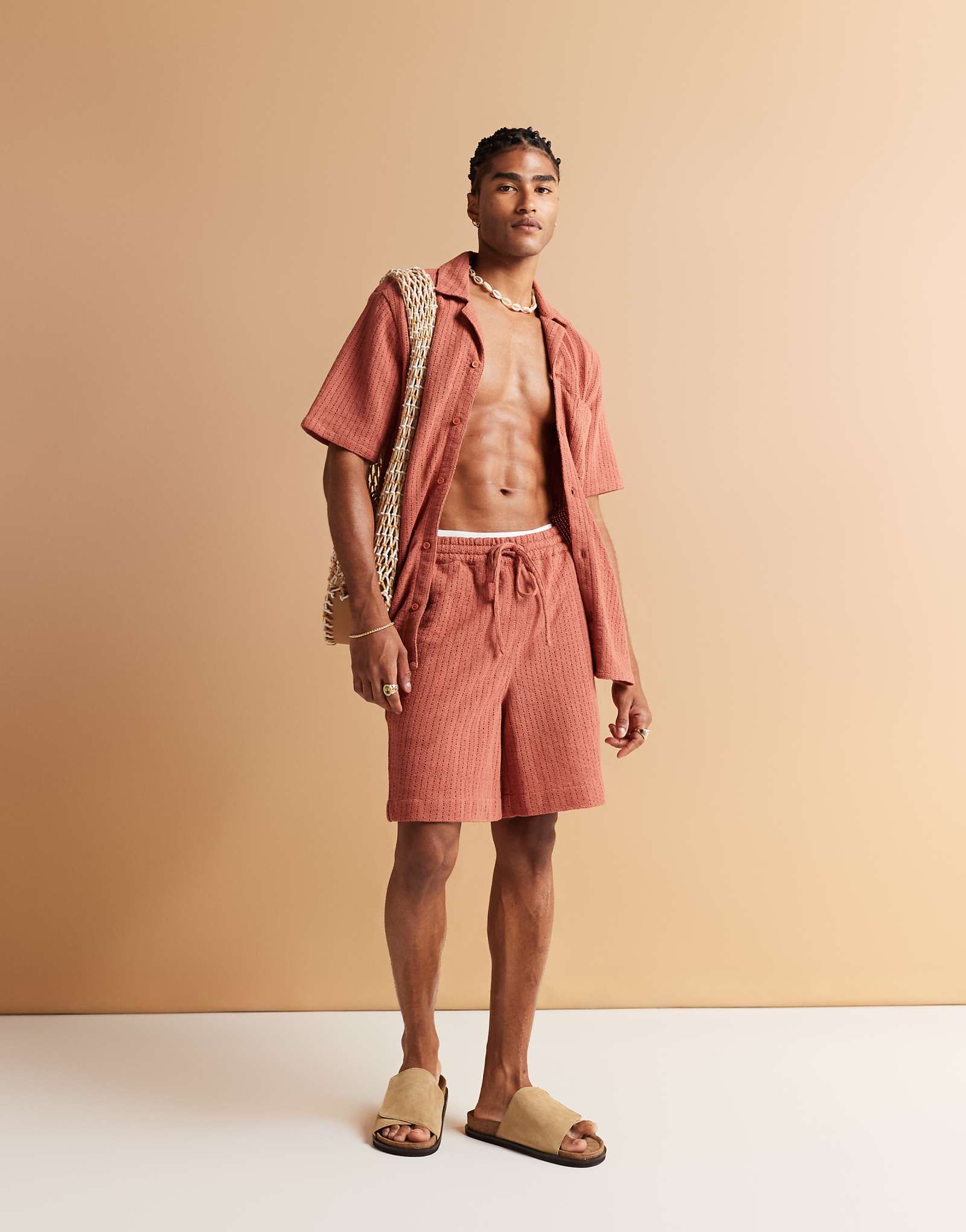 Трикотажные пляжные шорты South Beach цвета ржавчины 11390₽