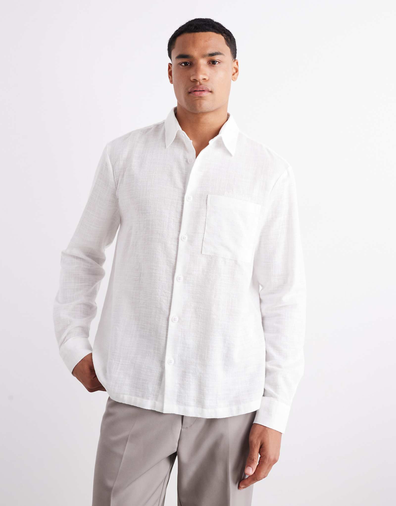 Льняная рубашка River Island белого цвета 13890₽