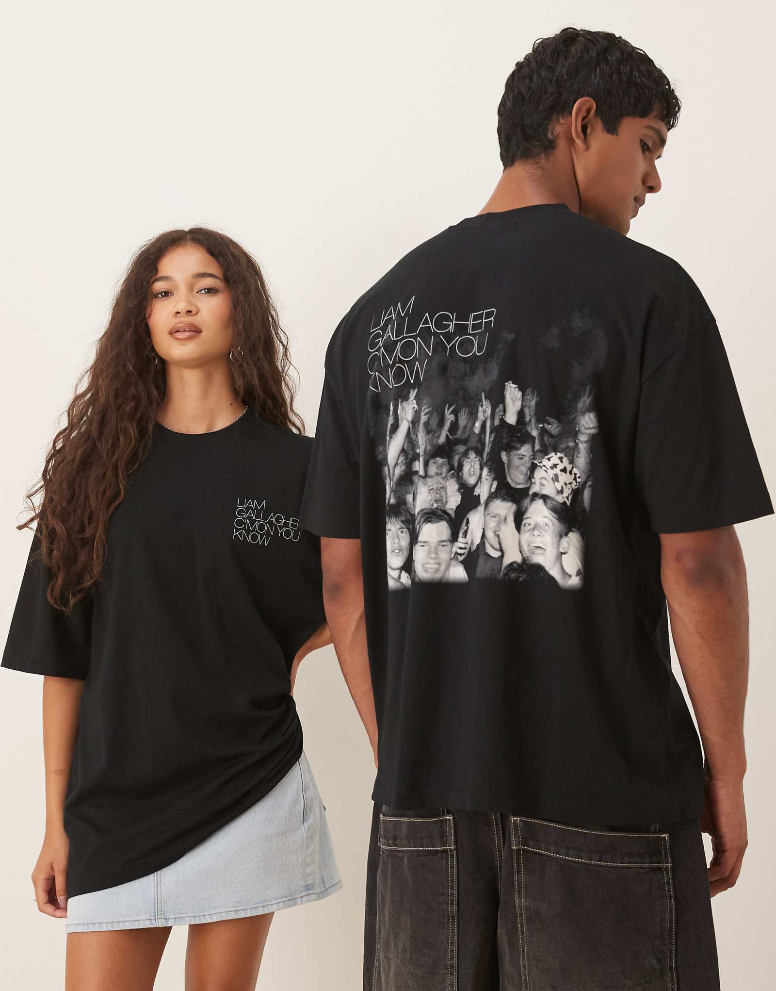 ДИЗАЙНЕРСКАЯ футболка оверсайз от ASOS с принтом Oasis Liam Gallagher черного цвета 7090₽