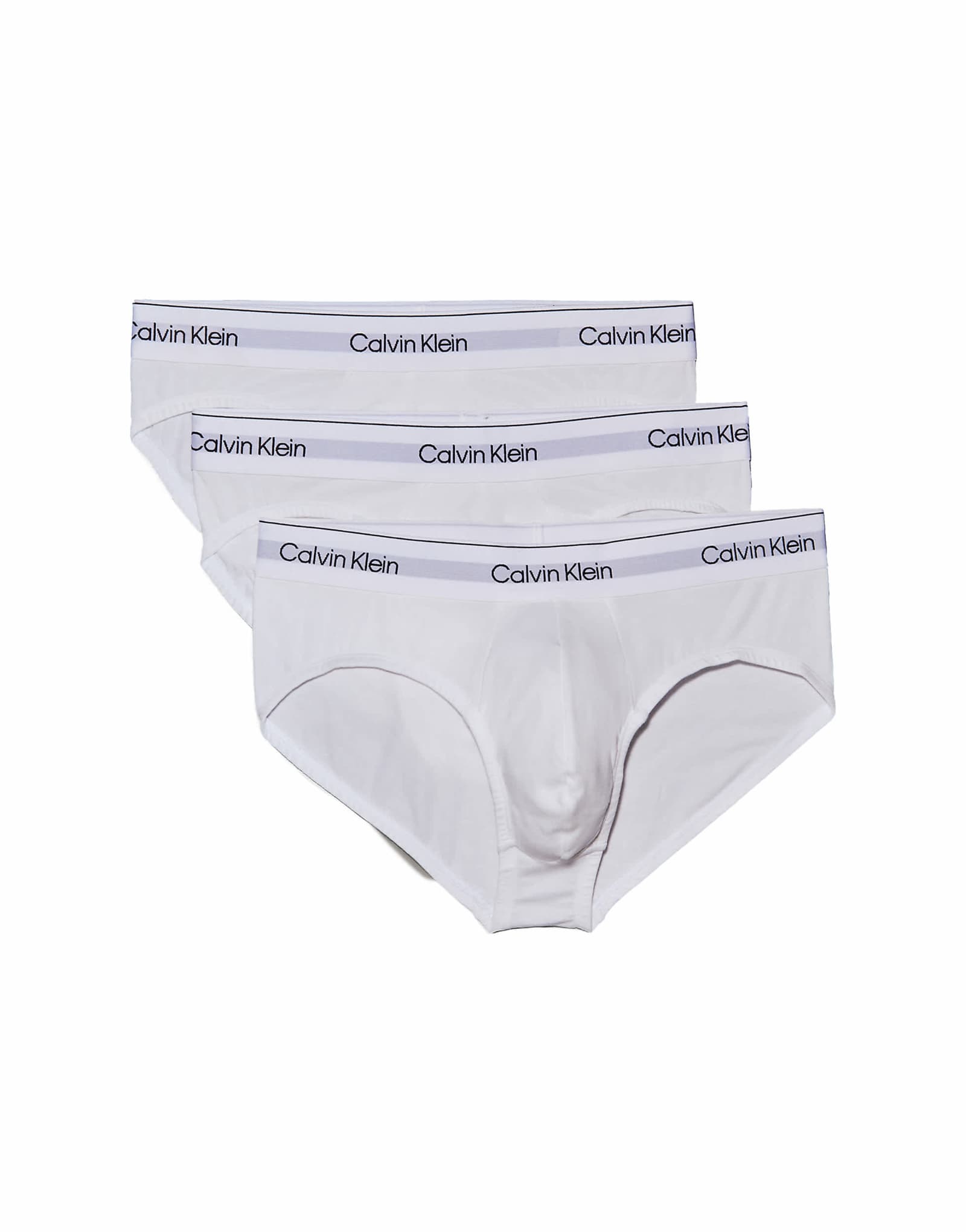 Хлопковые эластичные трусы Calvin Klein Icon из 3-х упаковок в трехцветном белом цвете 12190₽