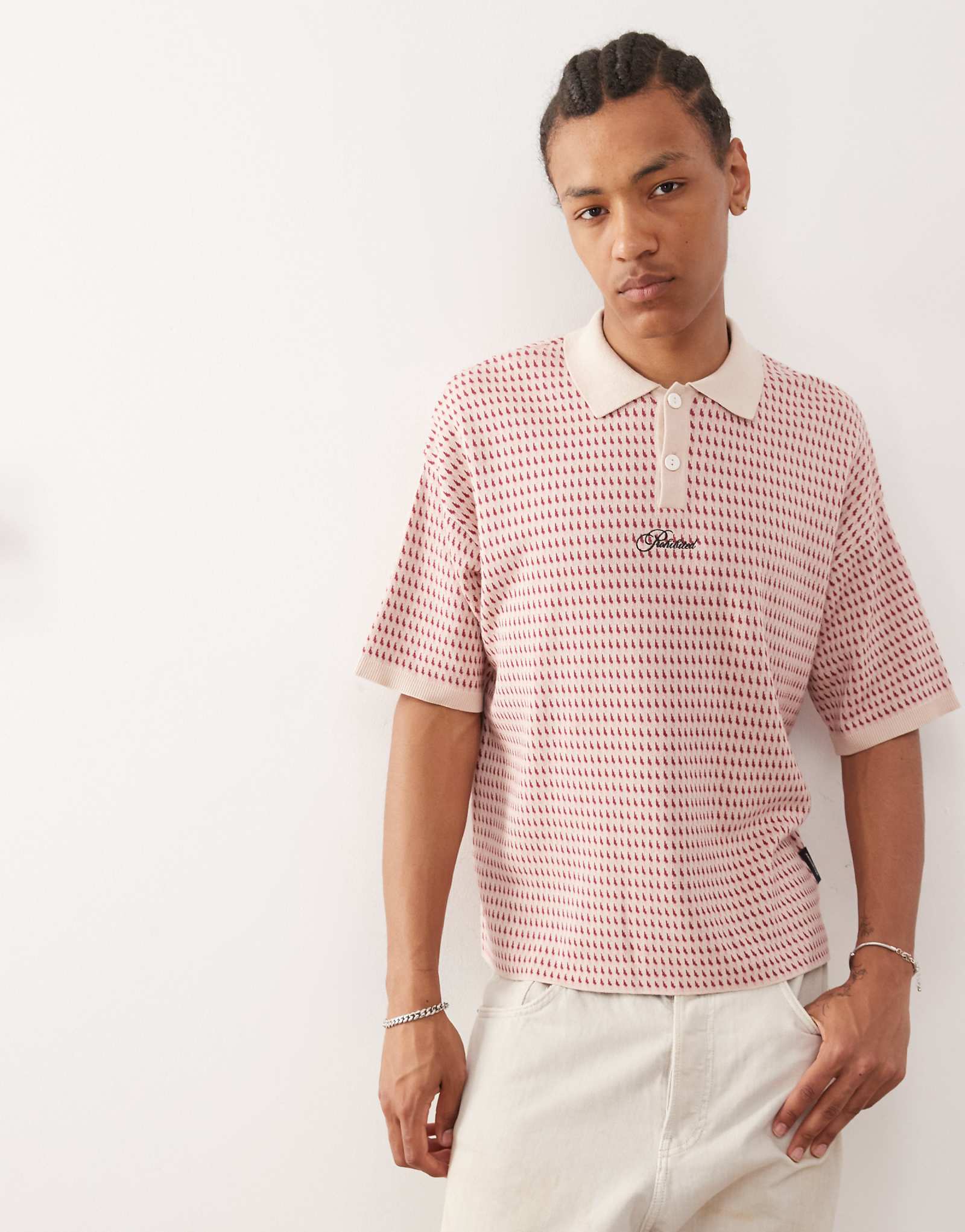 Запрещенная абстрактная трикотажная рубашка поло с коротким рукавом красного цвета 17290₽