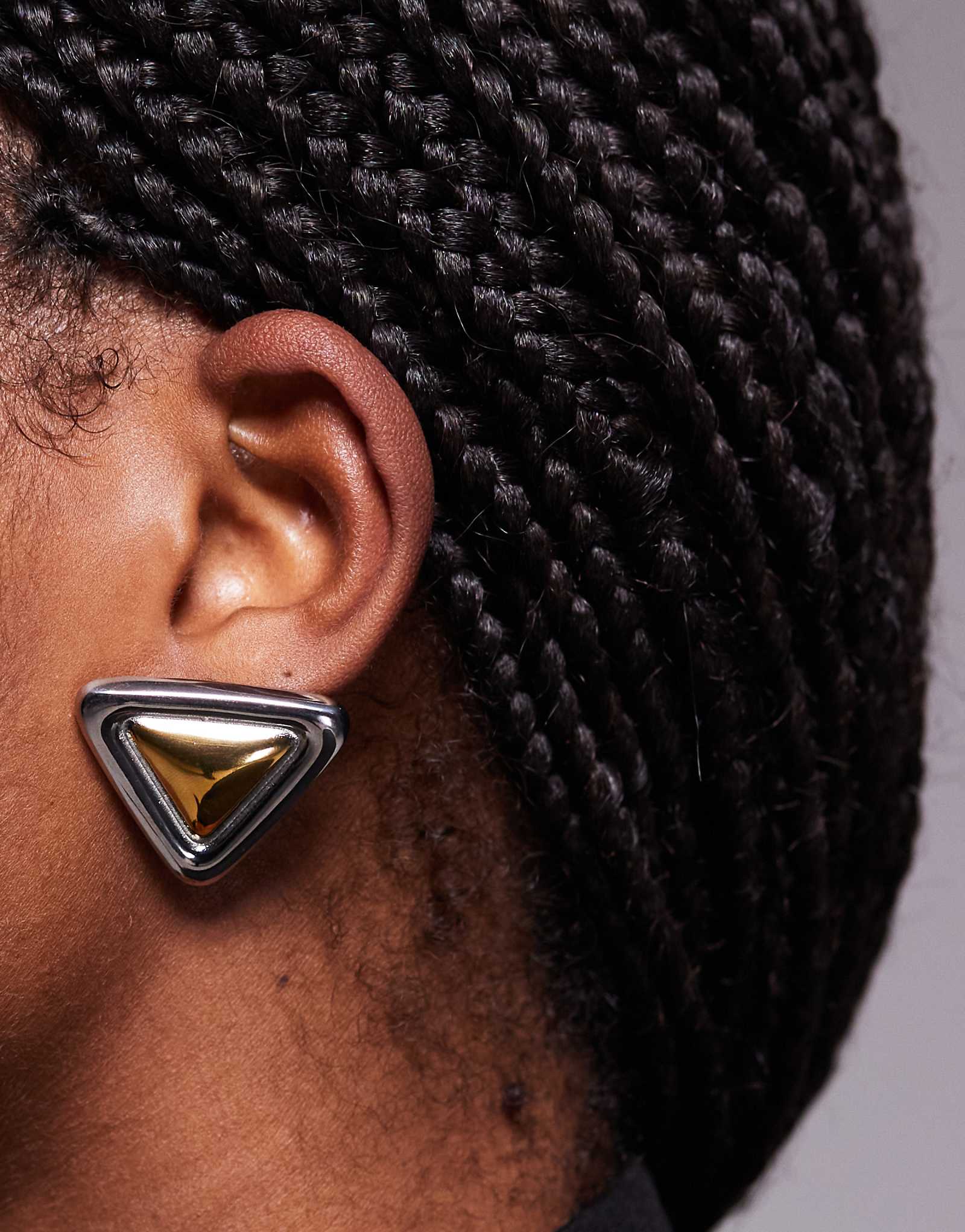 Треугольные серьги Kaiia из нержавеющей стали и смешанного металла 6490₽