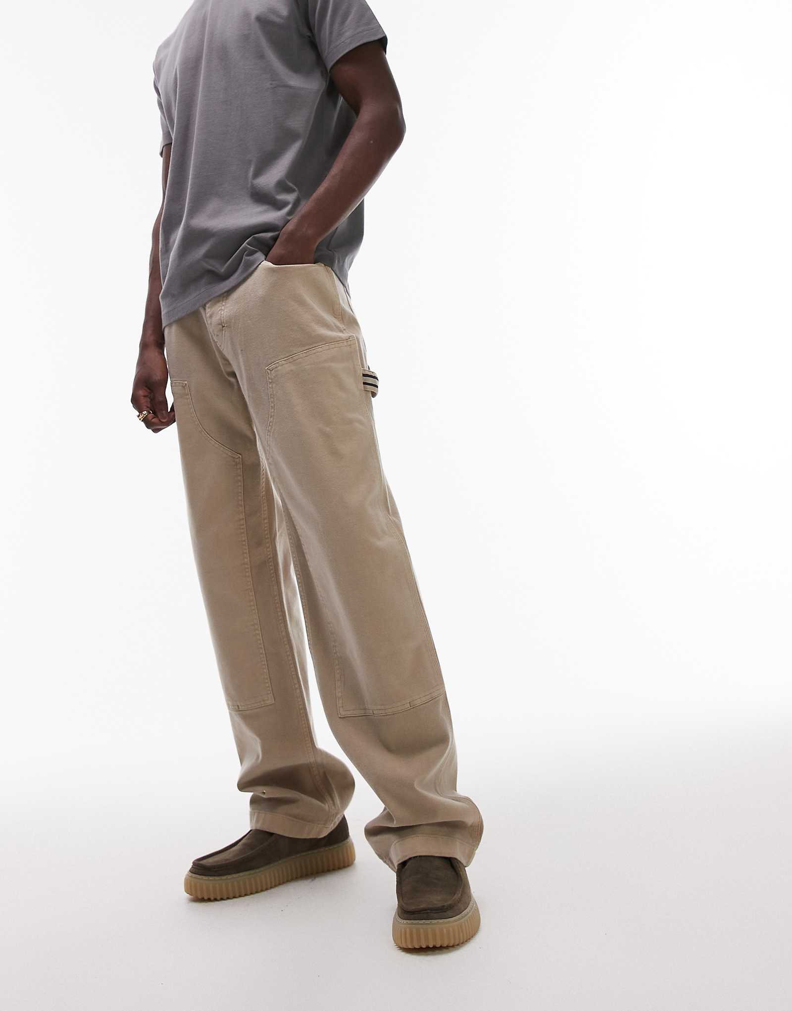 Свободные брюки Tommy Jeans Jamie carpenter бежевого цвета 28390₽