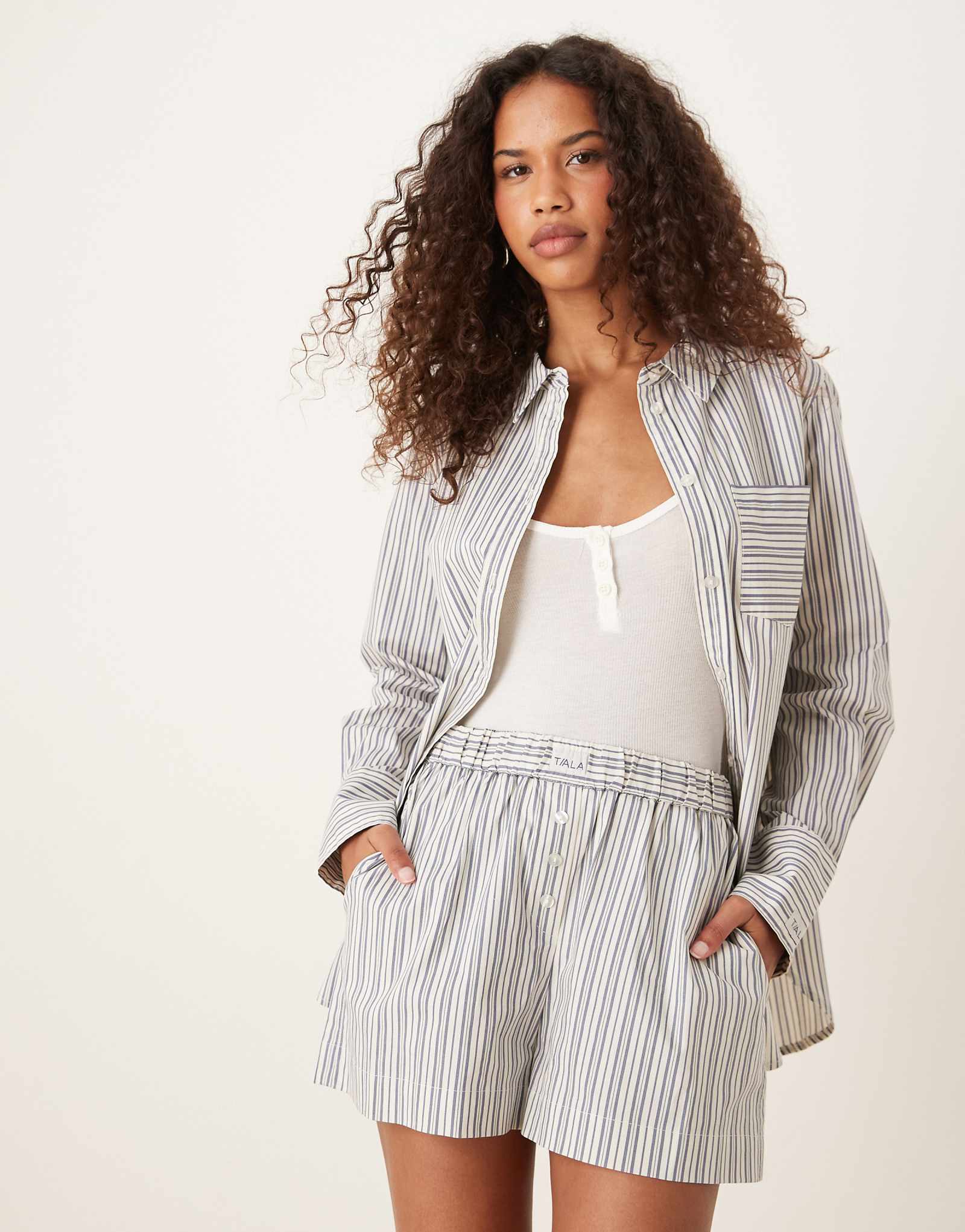 Шорты из поплина Tala в синюю полоску 10890₽