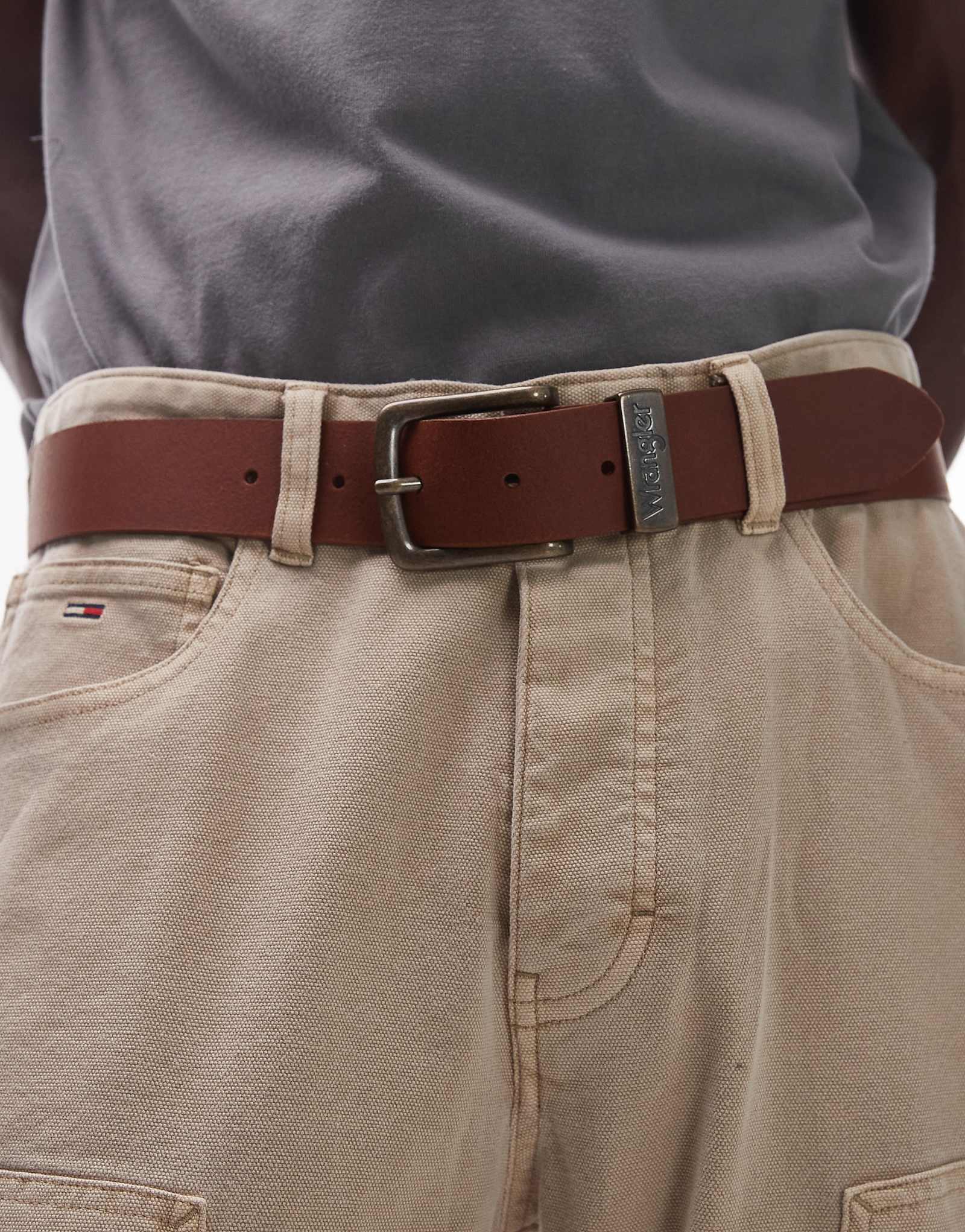 Кожаный ремень с пряжкой Wrangler коричневого цвета 8190₽