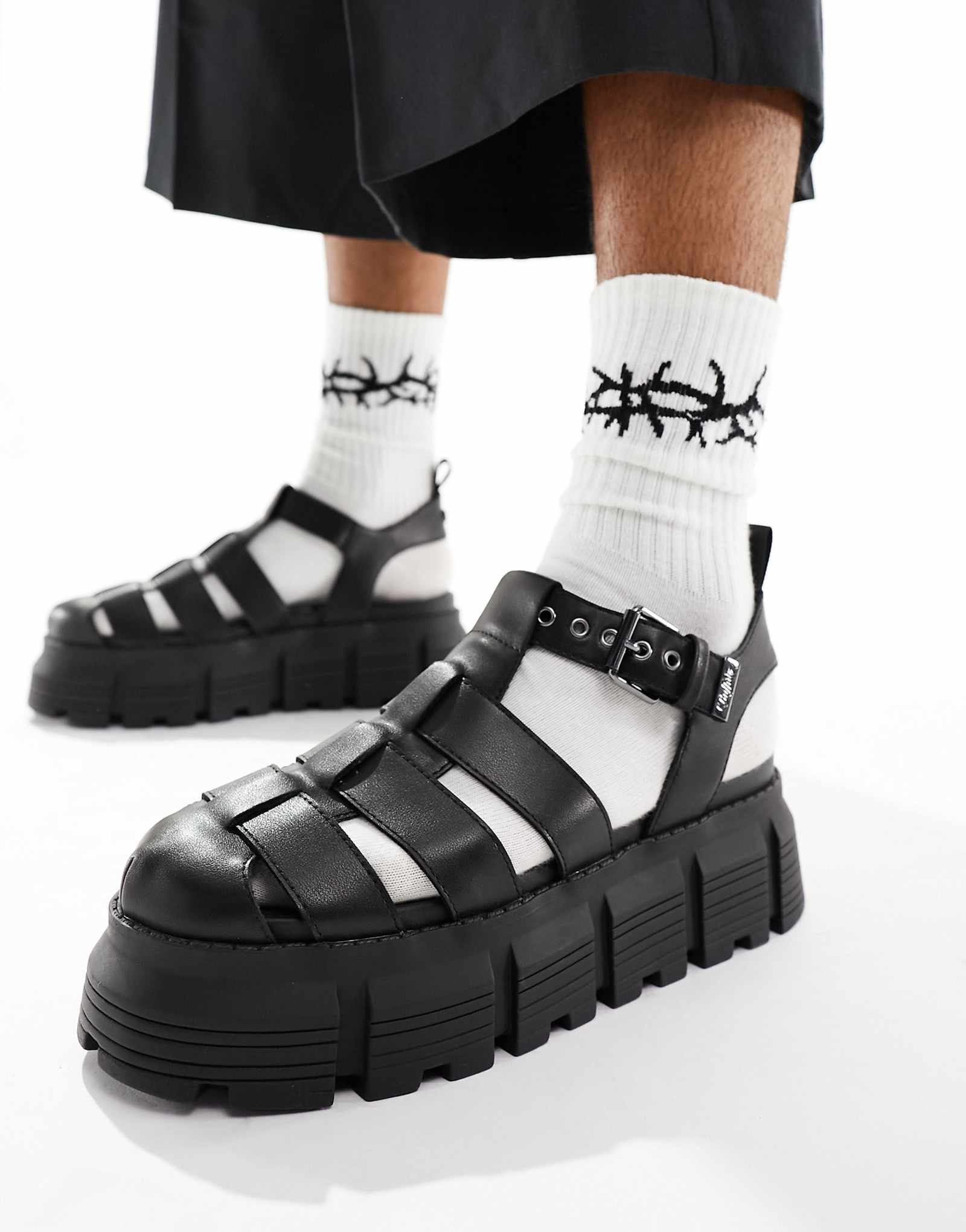 Черные босоножки Buffalo Ava Fisher 26490₽