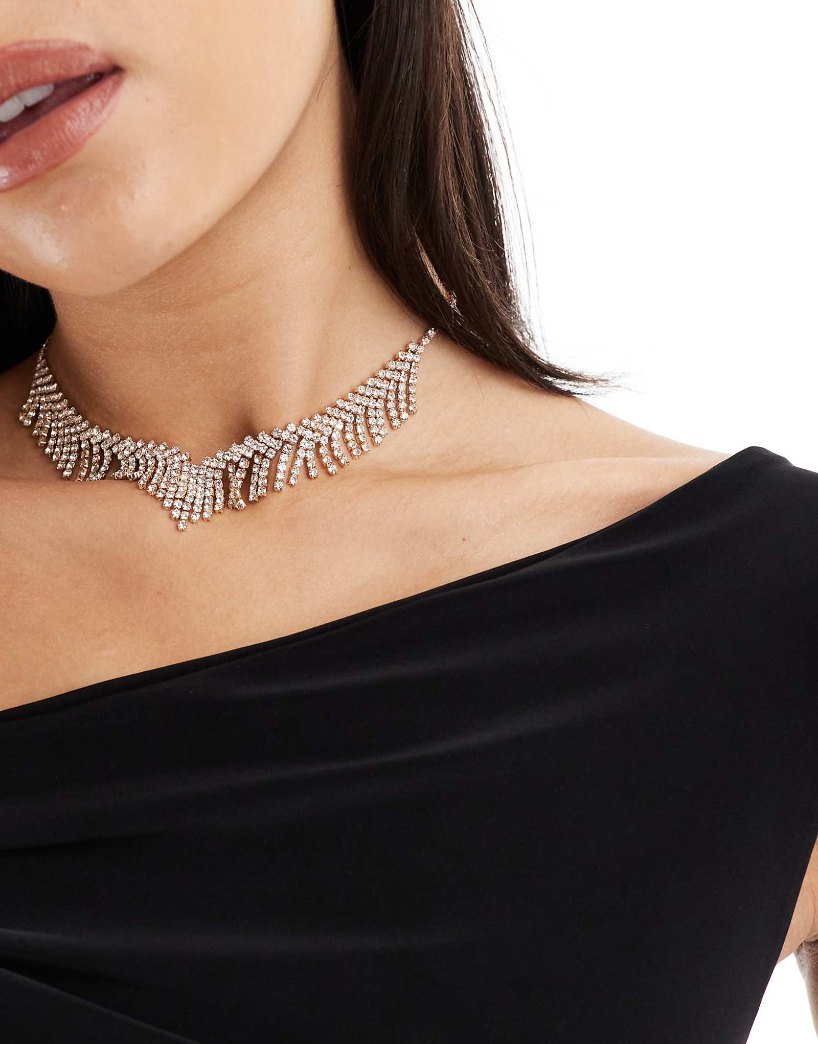 Дополните аксессуарами эффектное ожерелье-водопад из золота 2190₽