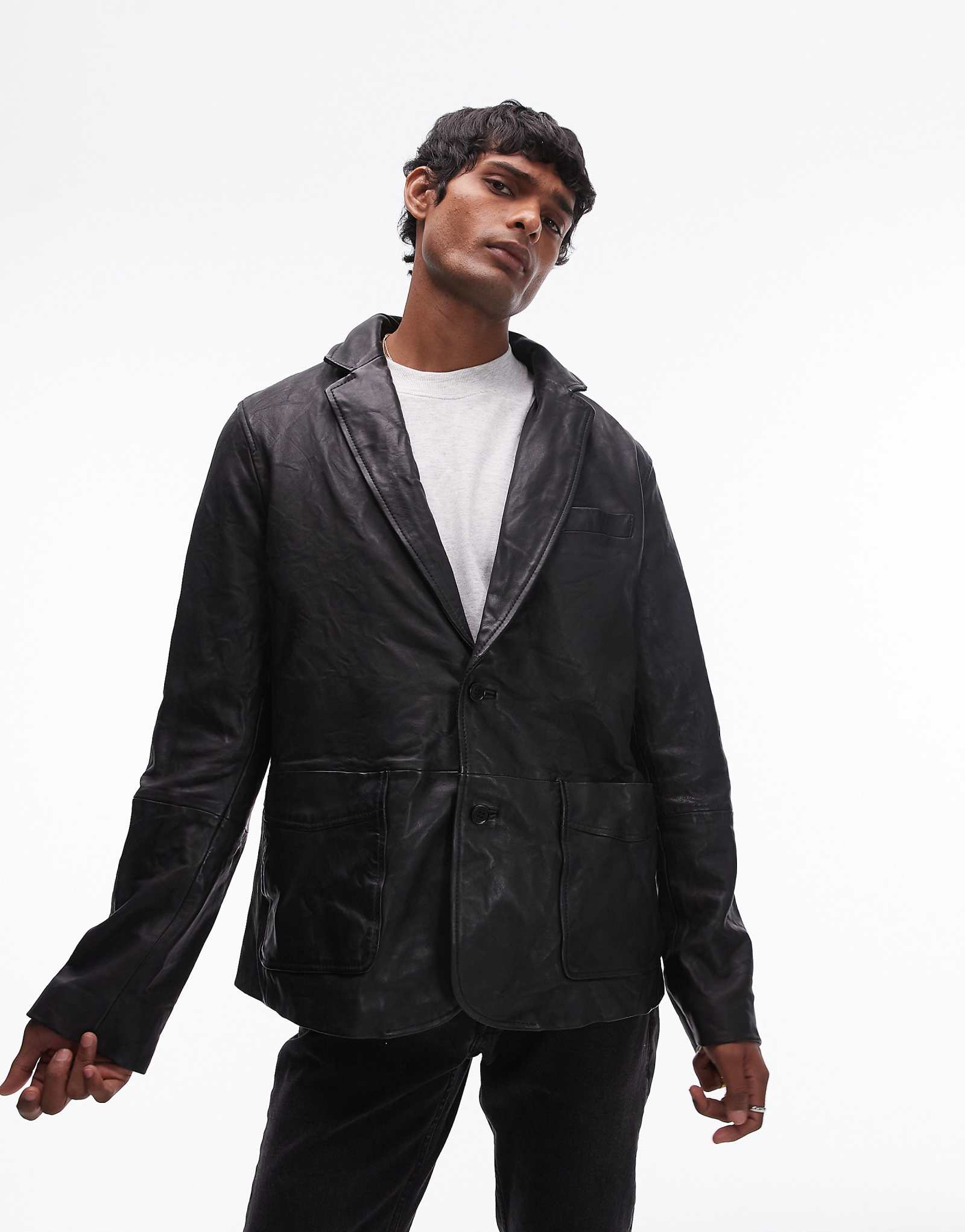 Кожаный блейзер AllSaints Andrius черного цвета 90290₽