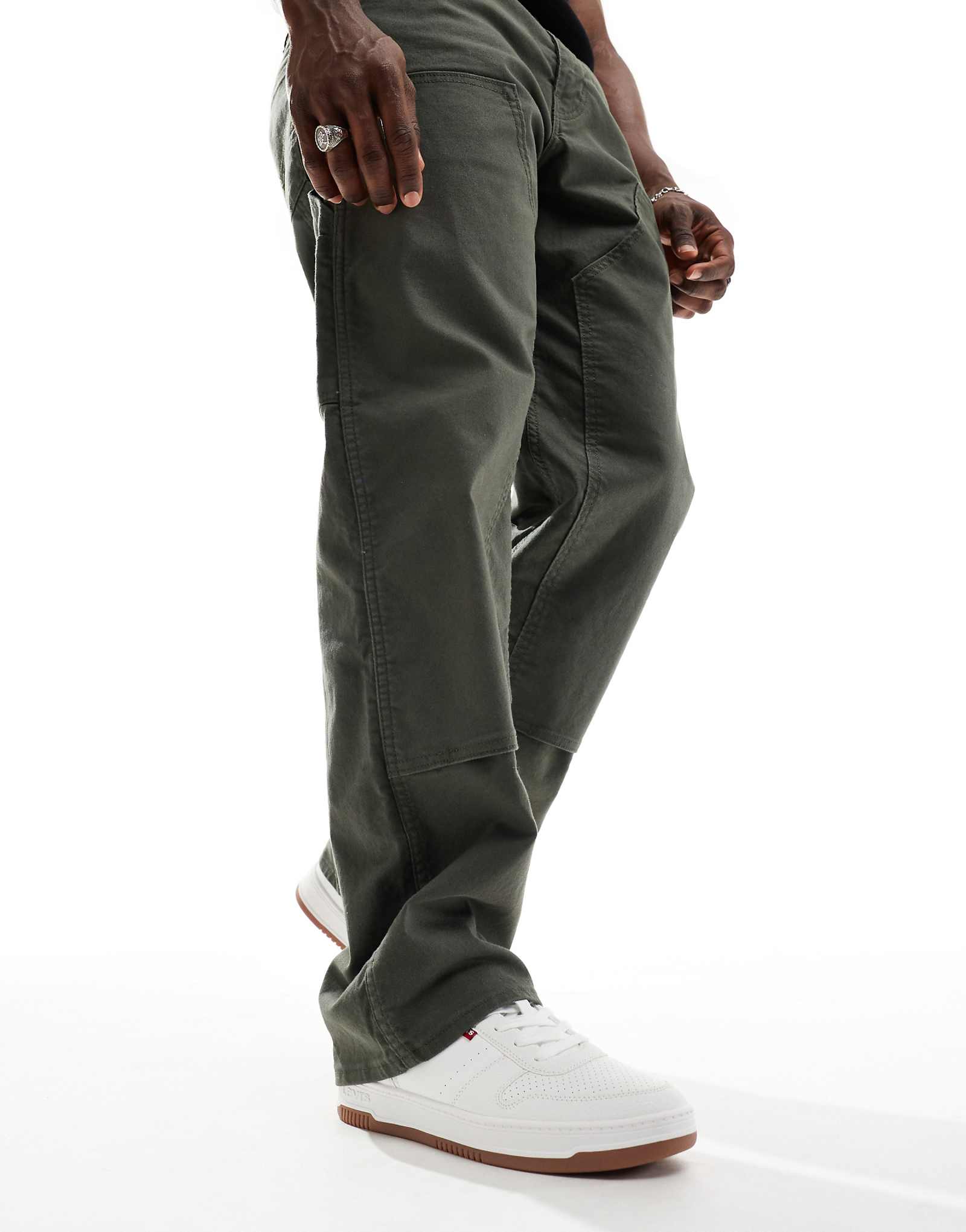 Кожаные кроссовки Levis Drive с логотипом белого цвета на резиновой подошве 17590₽