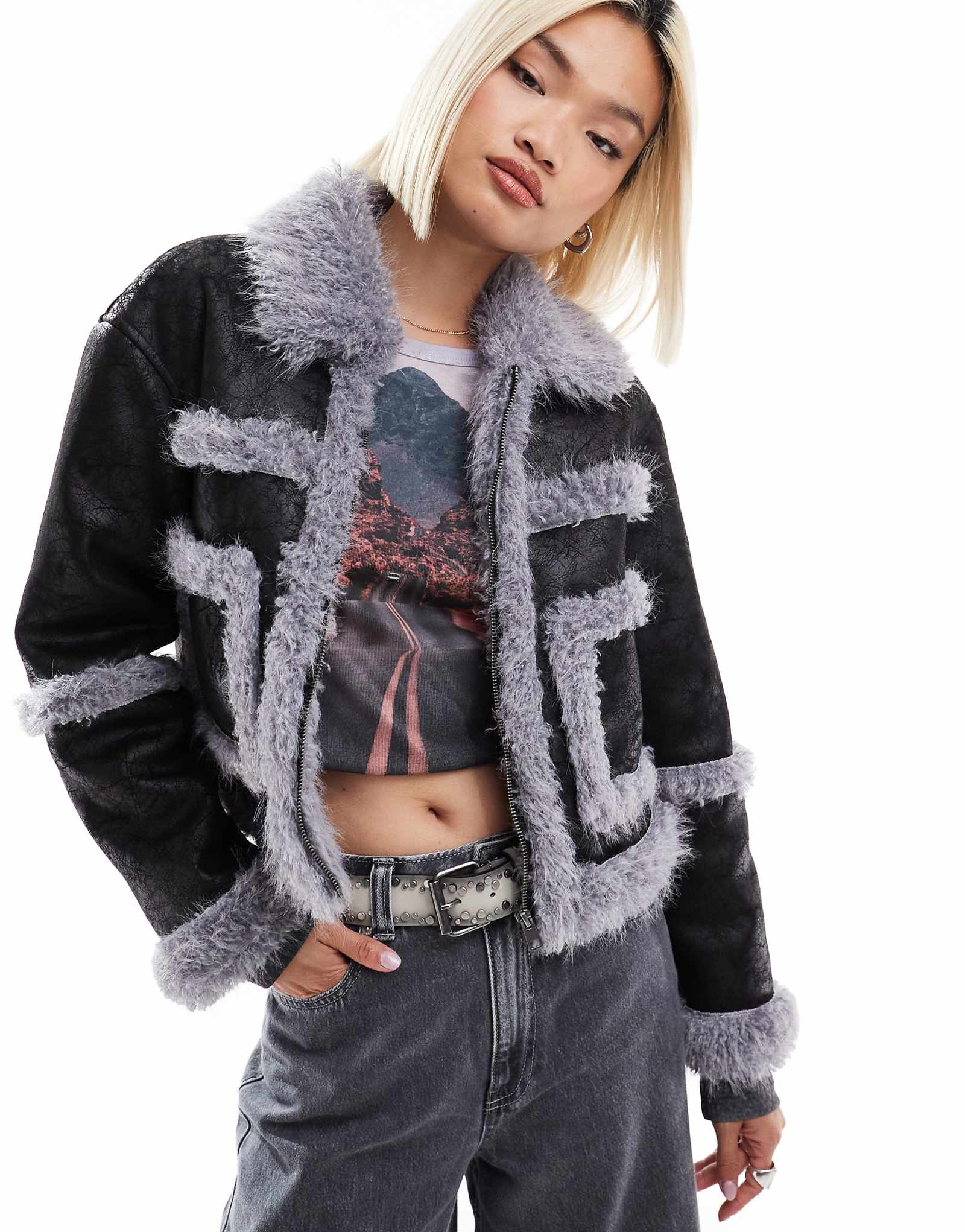 Гламурное фиолетовое контрастное пальто из искусственной овечьей шерсти свободного покроя 9790₽