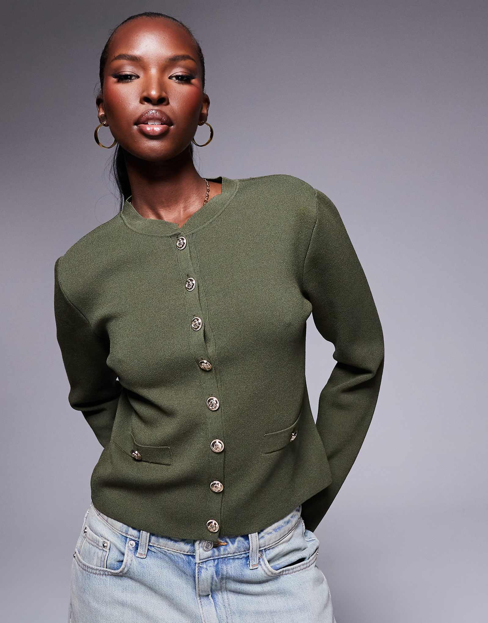 Чистый кардиган на пуговицах River Island цвета хаки 7590₽