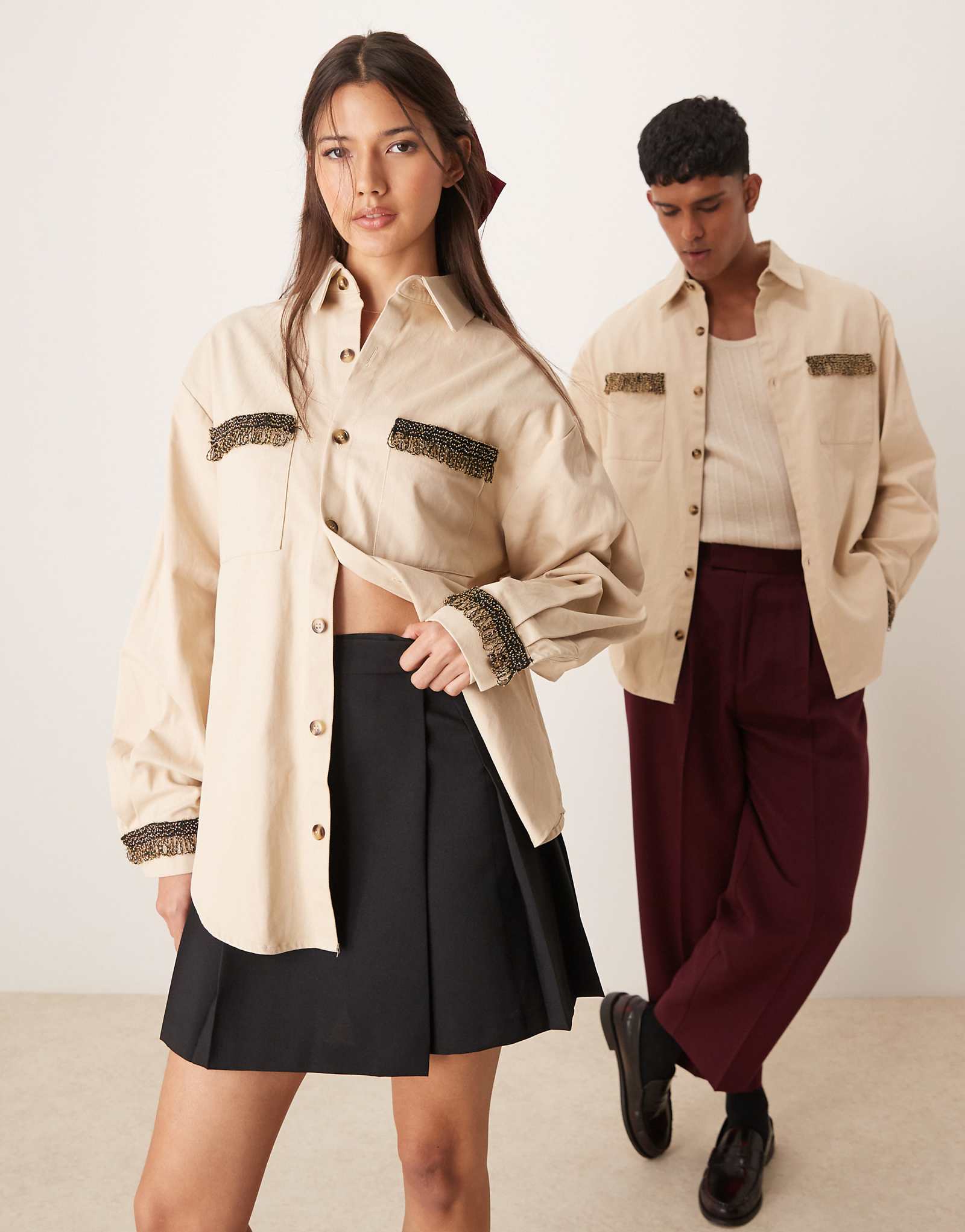 Мужская рубашка с контрастной отделкой Sister Jane бежевого цвета 11490₽