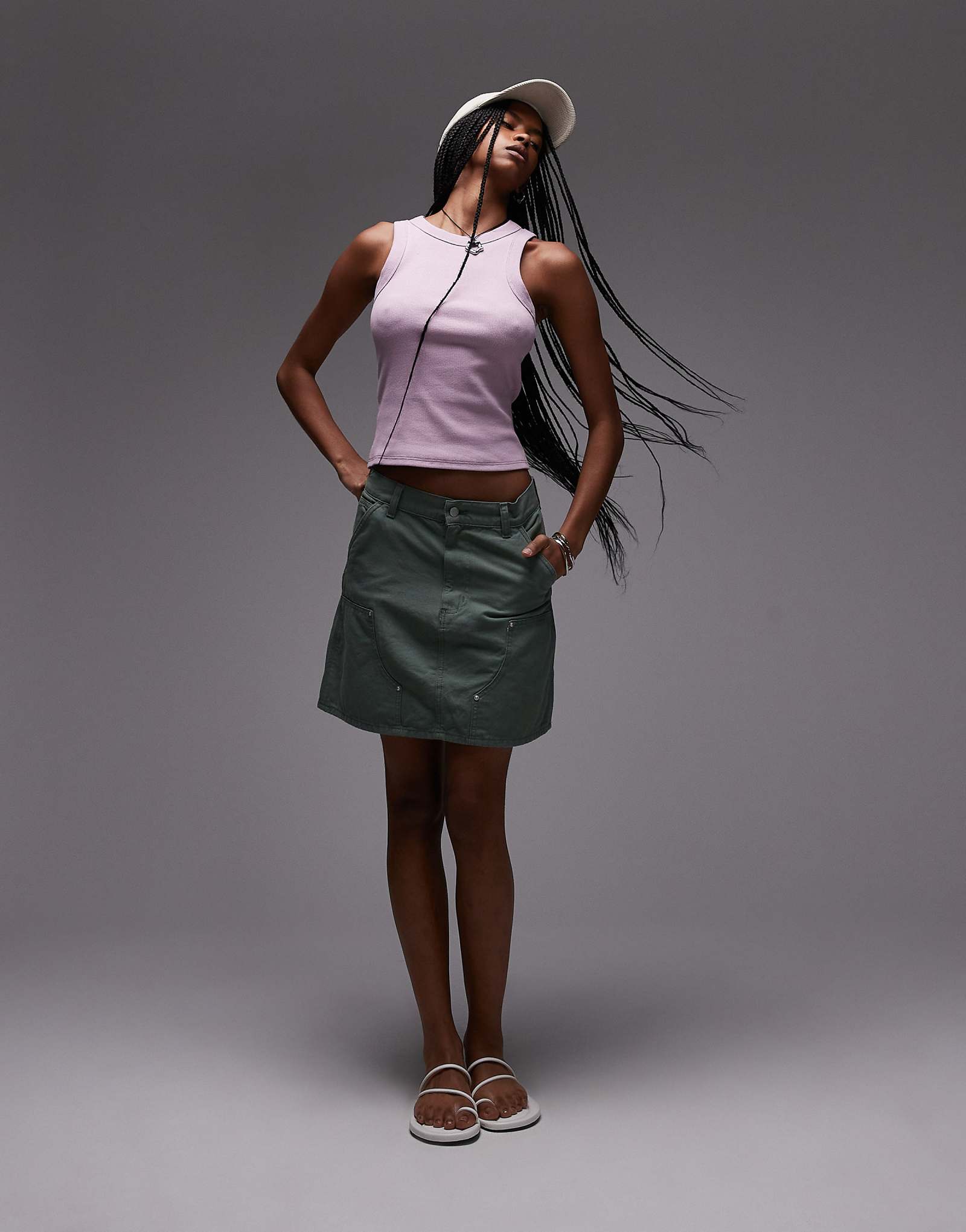 Юбка до колен Carhartt WIP Maeve цвета хаки 26090₽