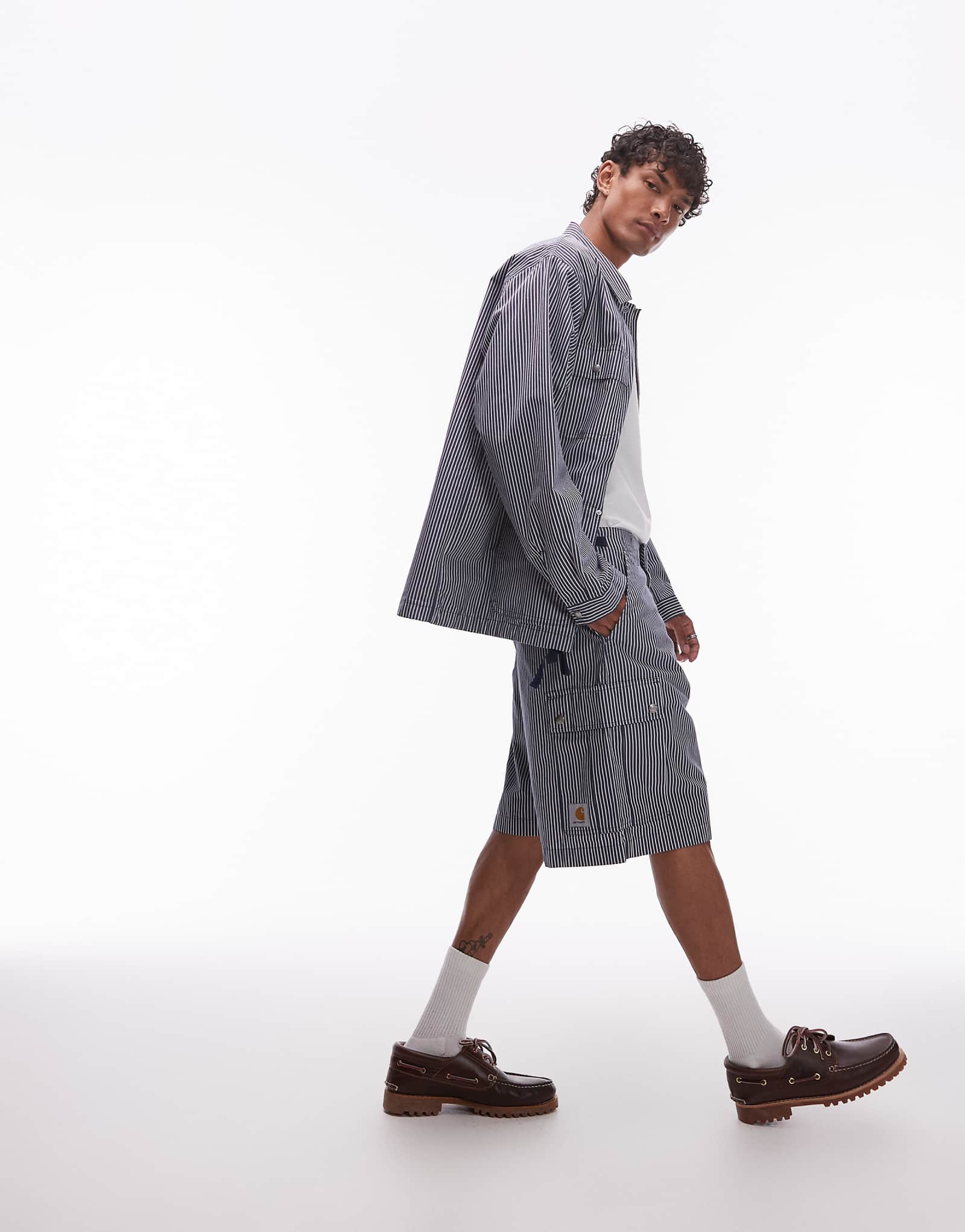 Шорты в синюю полоску от Carhartt WIP notus 18890₽