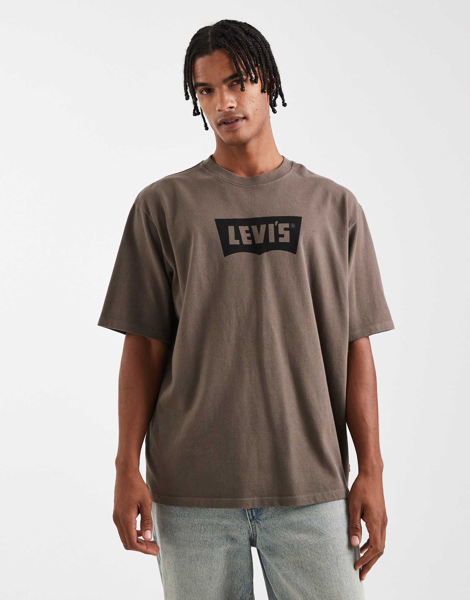 Винтажная футболка Levis с коротким рукавом и логотипом летучая мышь цвета зеленого хаки 11890₽