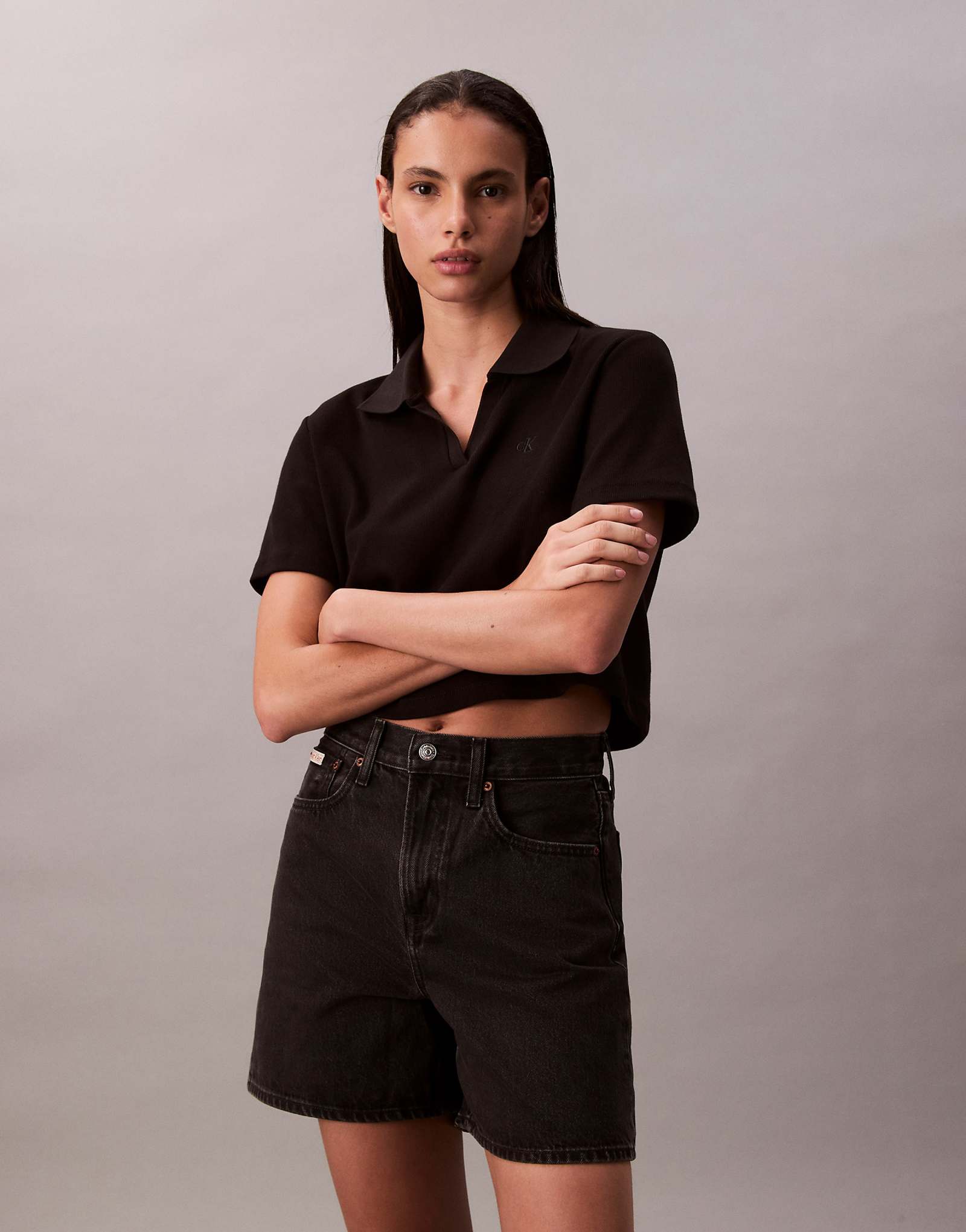 Джинсовые шорты Calvin Klein Jeans черного цвета