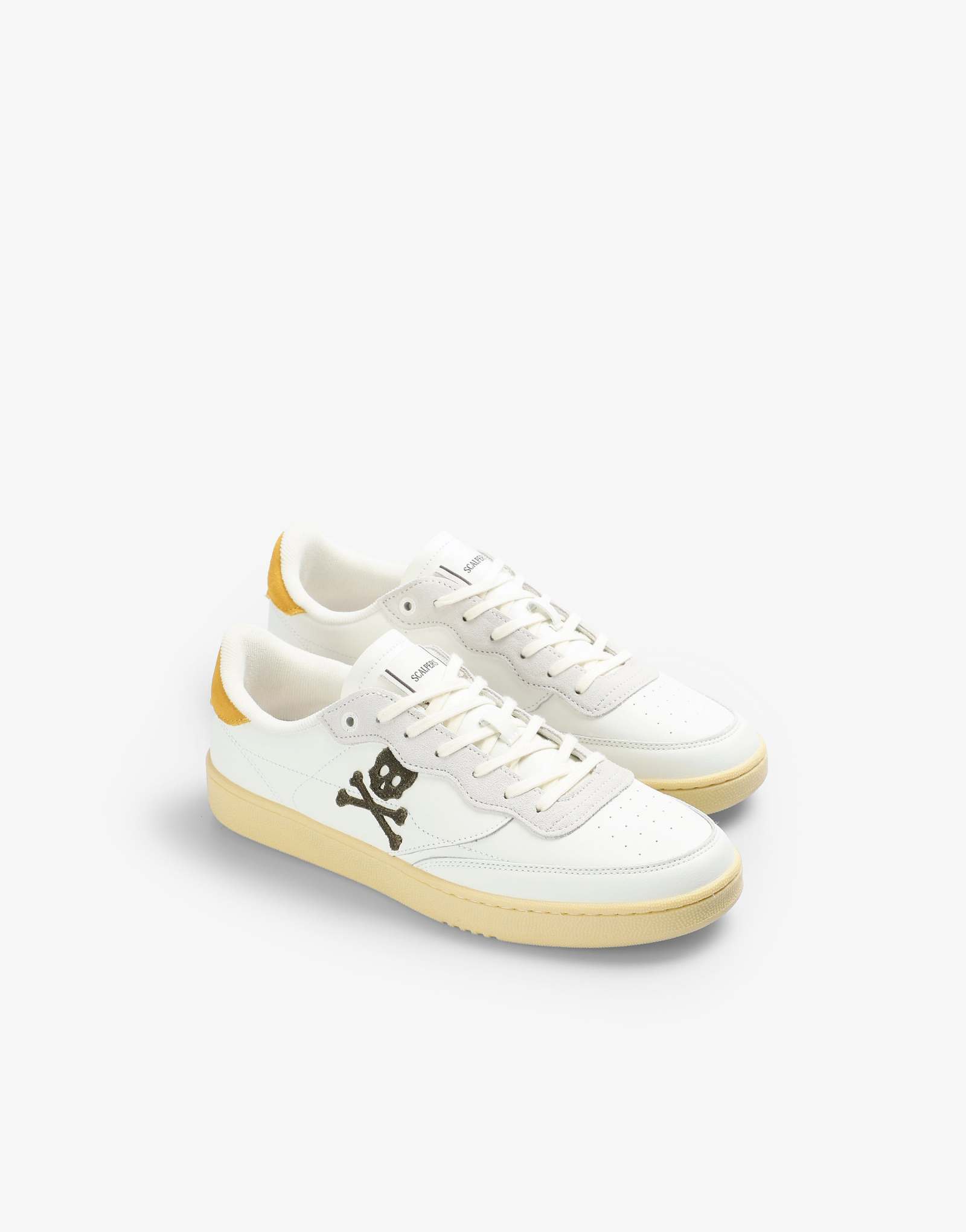 Кроссовки Scalpers Ford темно-белого цвета 12690₽