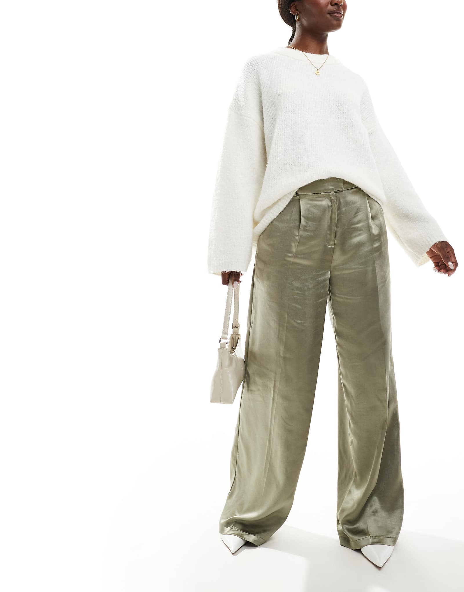 Широкие брюки YAS зеленого цвета 4490₽