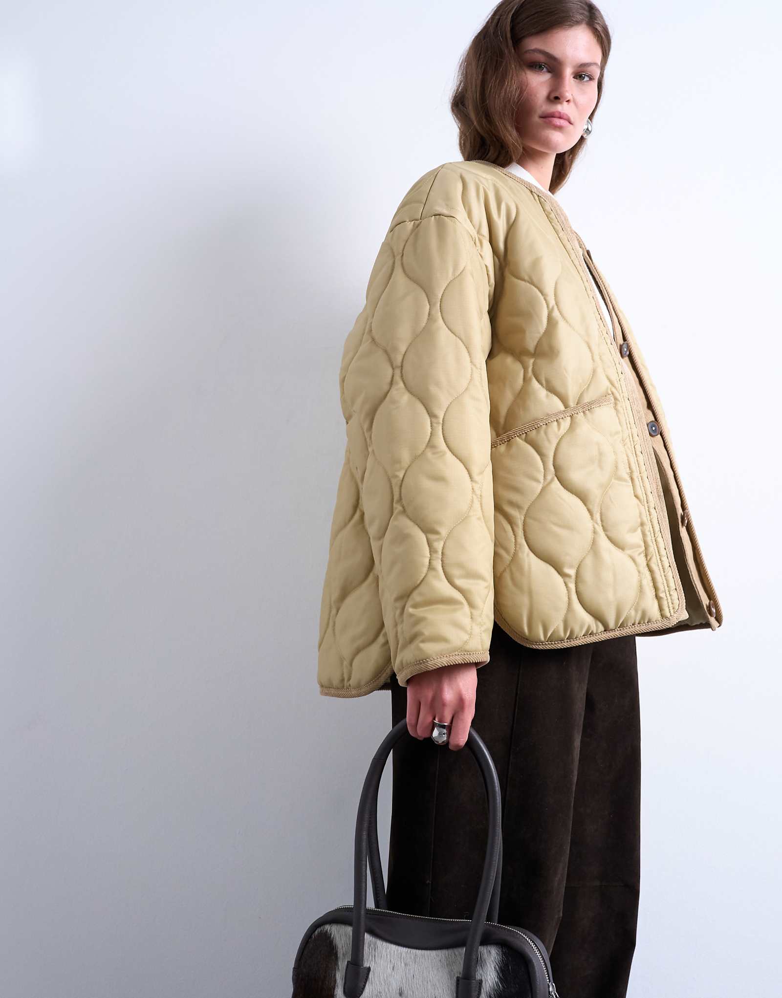 Двухслойная куртка-вкладыш Topshop песочного цвета с подкладкой спереди 20090₽