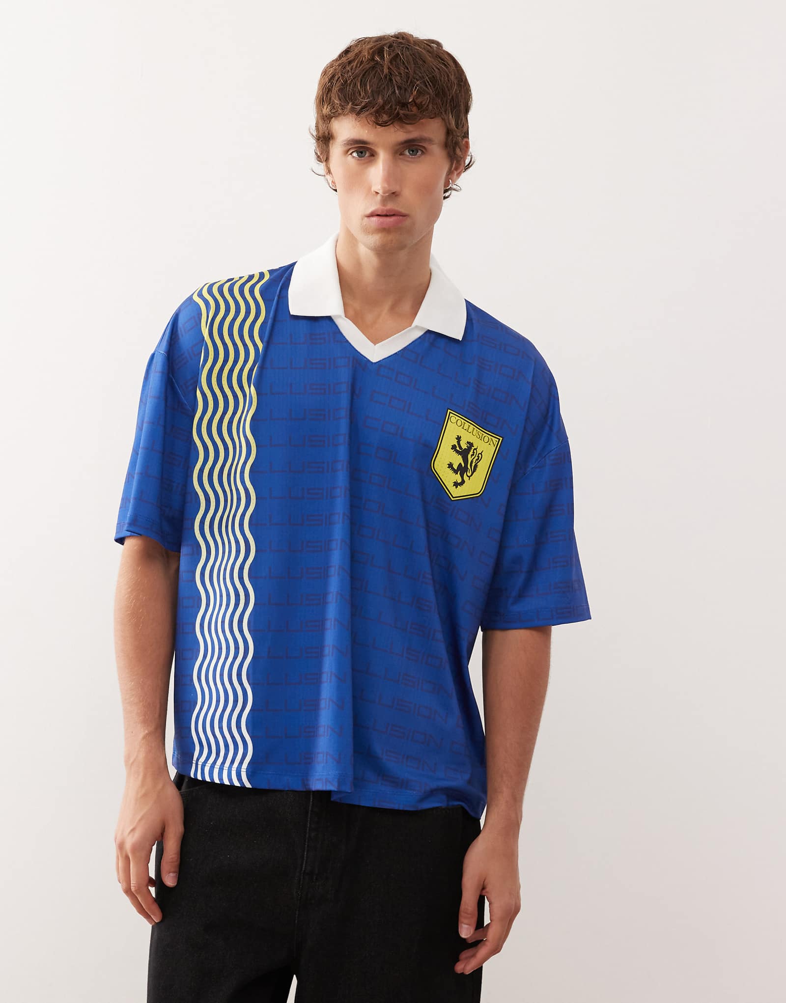 Футбольная футболка COLLUSION темно-синего цвета 3590₽