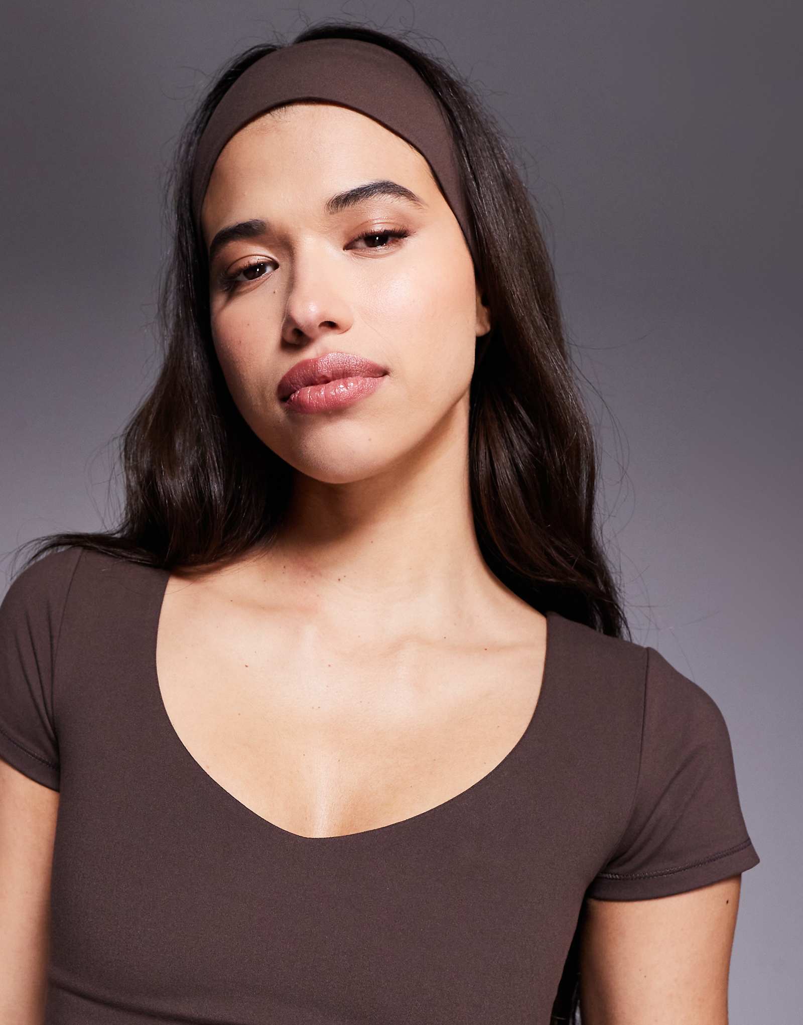 4505 повязка для йоги soft touch сливово-шоколадного цвета