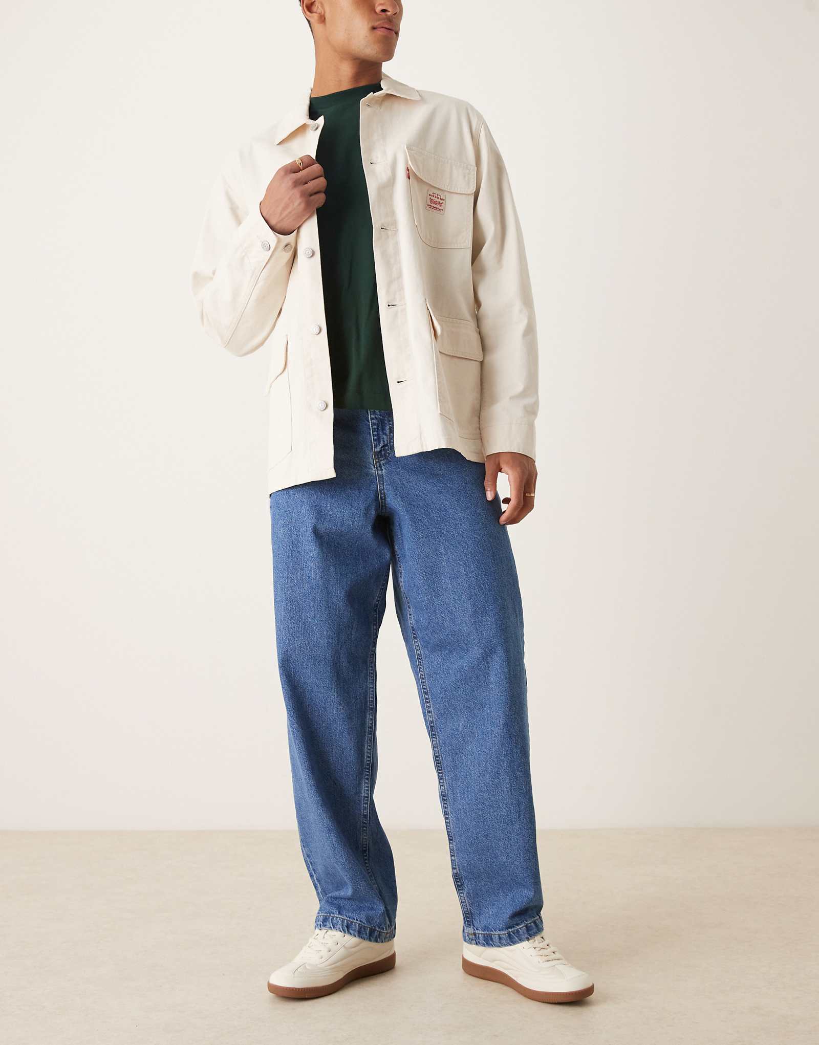 Дизайнерские свободные джинсы с прямыми штанинами от ASOS цвета индиго - часть комплекта 11690₽