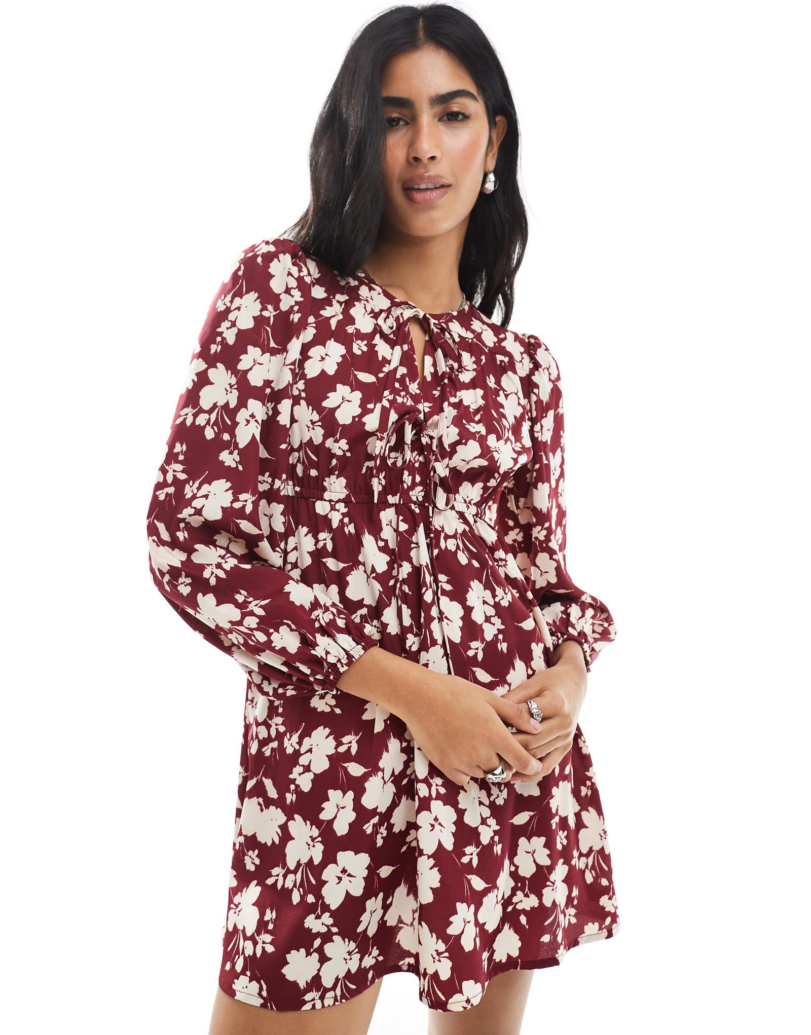 Мини-платье-халат Wednesdays Girl bold bloom бордового цвета 9990₽