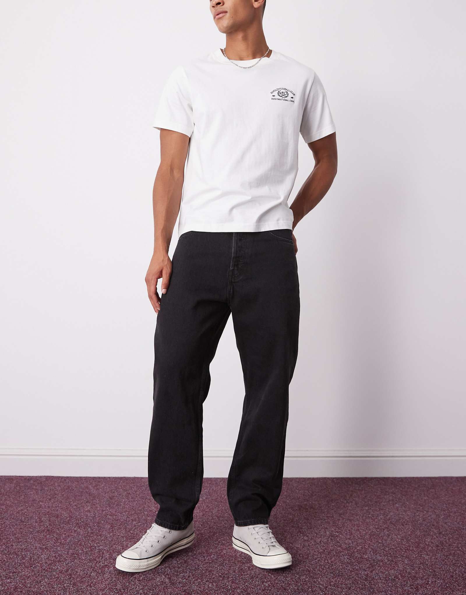 Черные зауженные джинсы свободного кроя Weekday Ray 17790₽