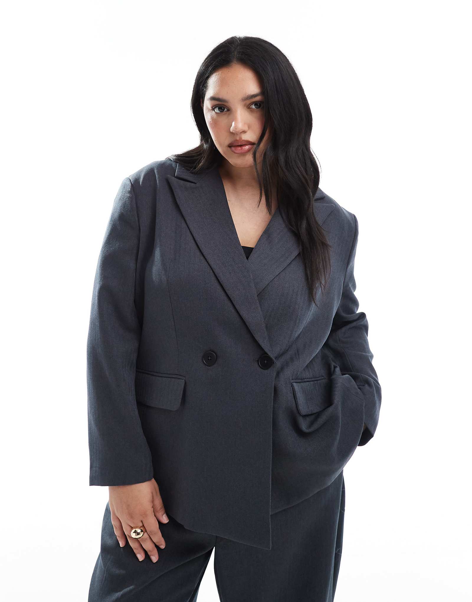 Приталенный блейзер в елочку от Vero Moda темно-серого меланжевого цвета - часть комплекта